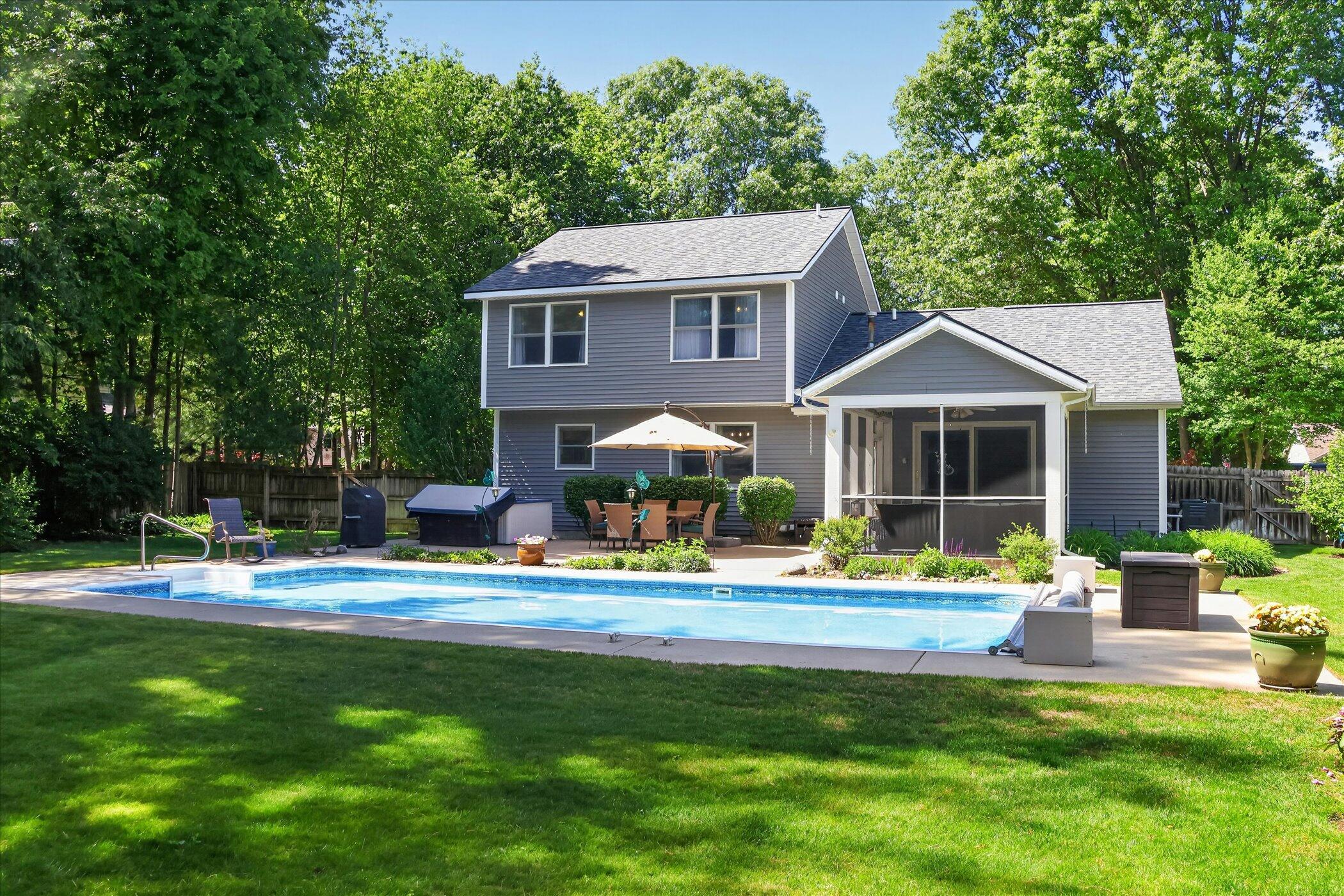 14846 Birdsong Lane Grand Haven MI 49417