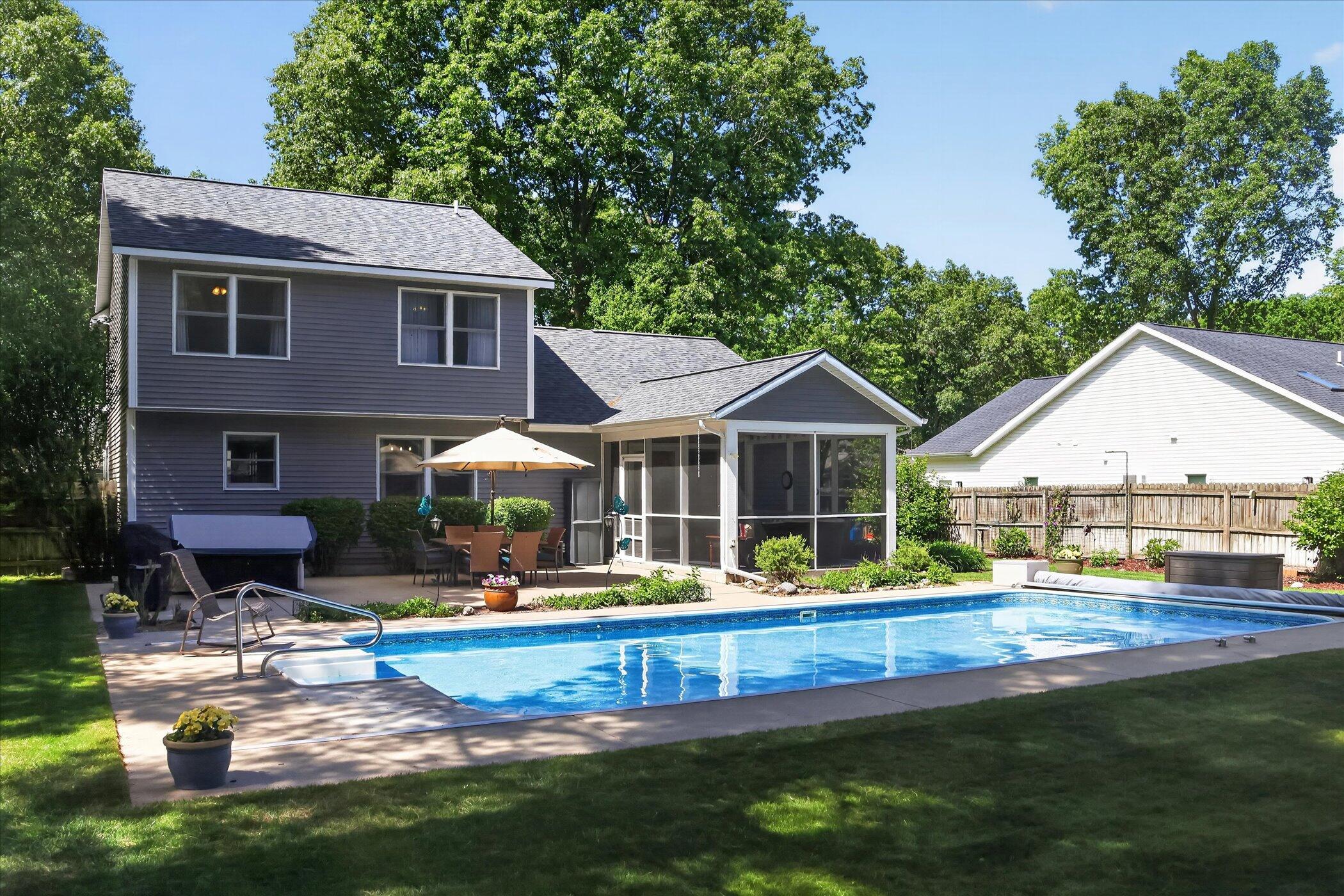 14846 Birdsong Lane Grand Haven MI 49417