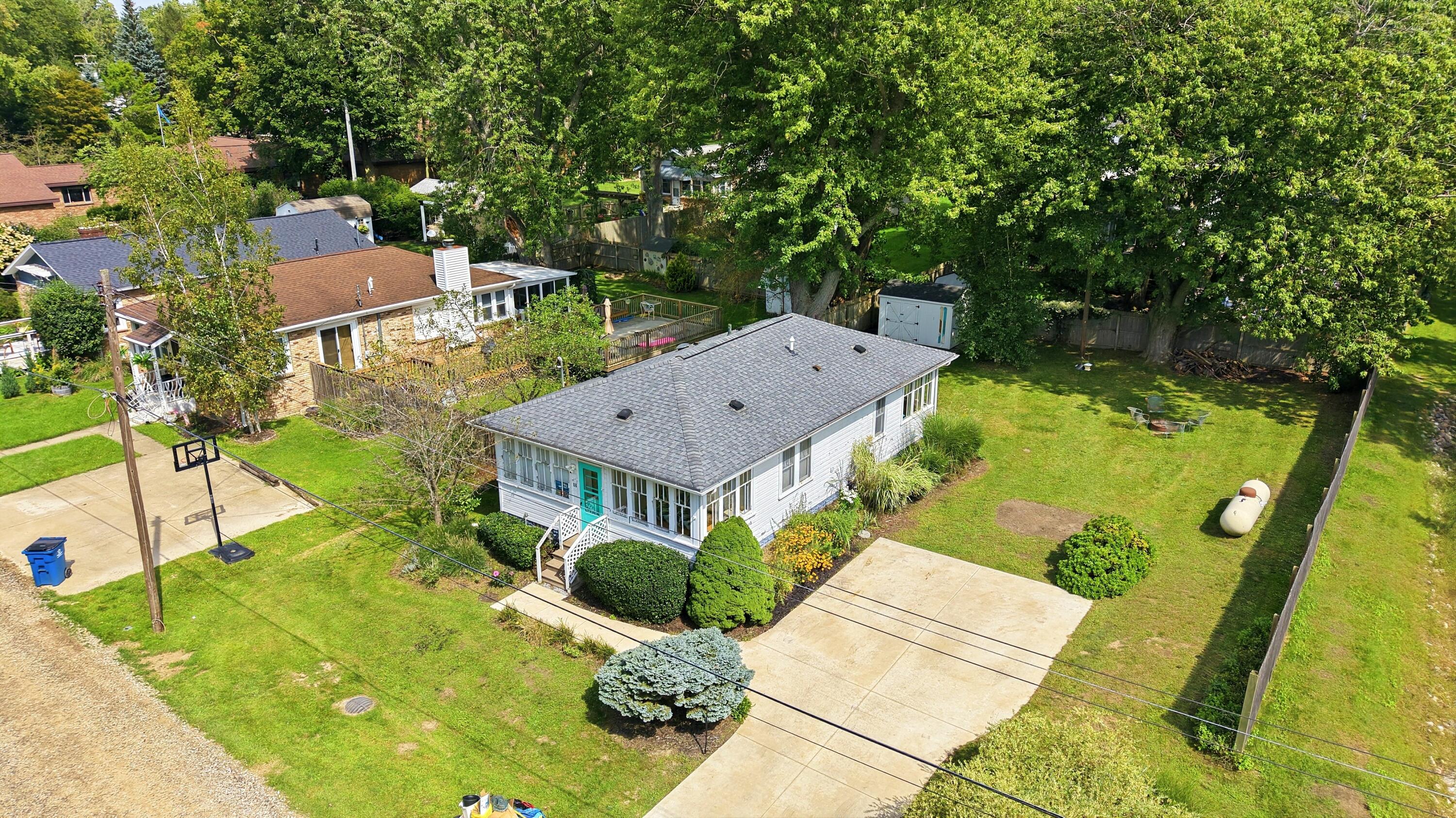 83 Pershing Avenue South Haven MI 49090