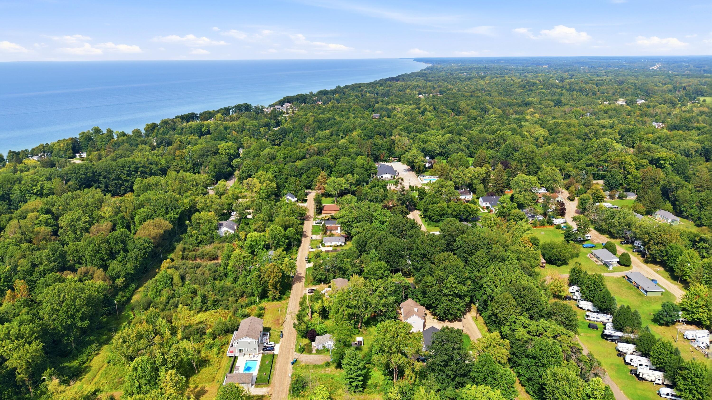 83 Pershing Avenue South Haven MI 49090