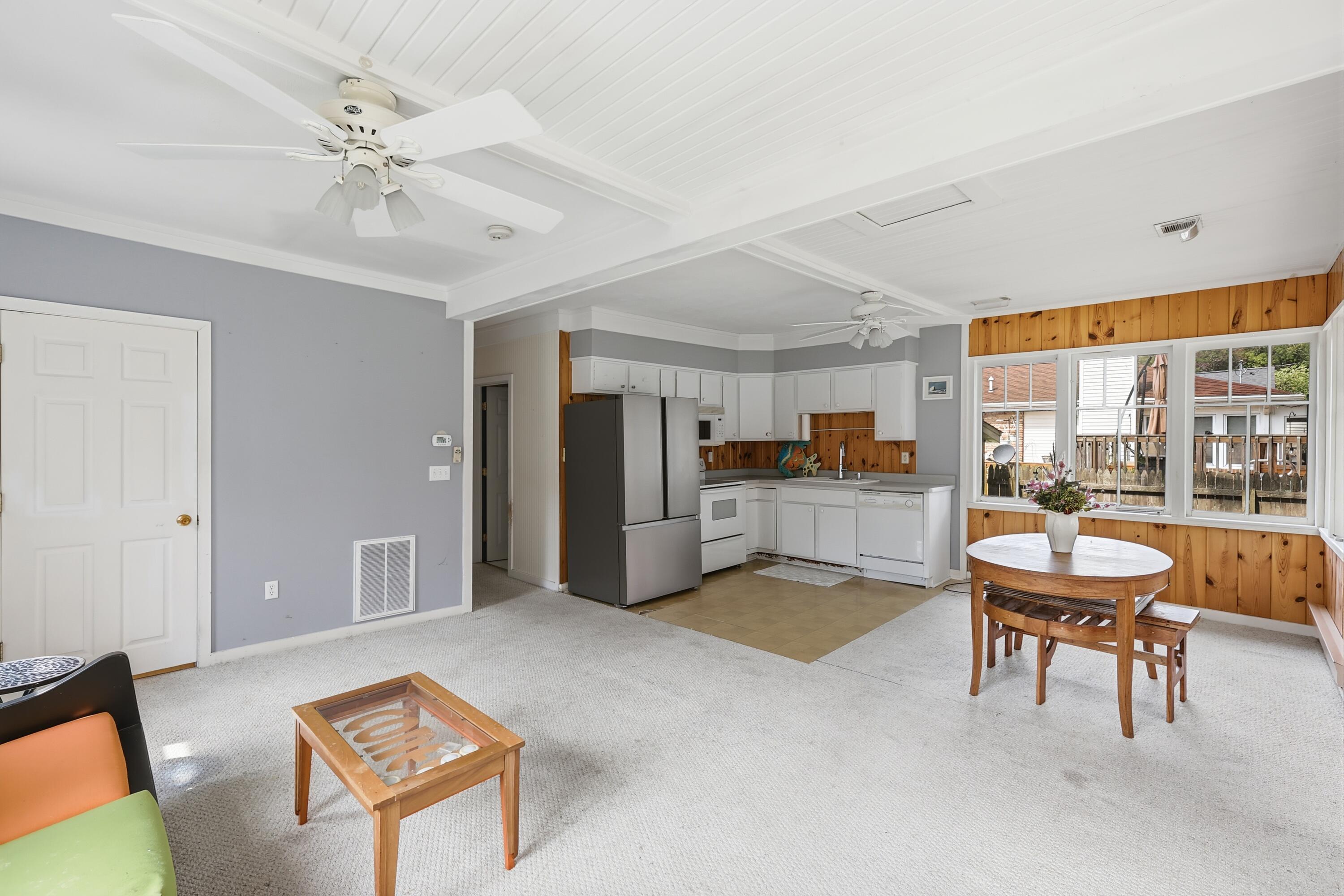83 Pershing Avenue South Haven MI 49090