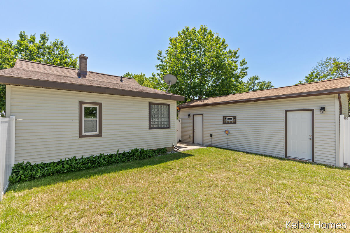 259 Floyd Street SW Grand Rapids MI 49548