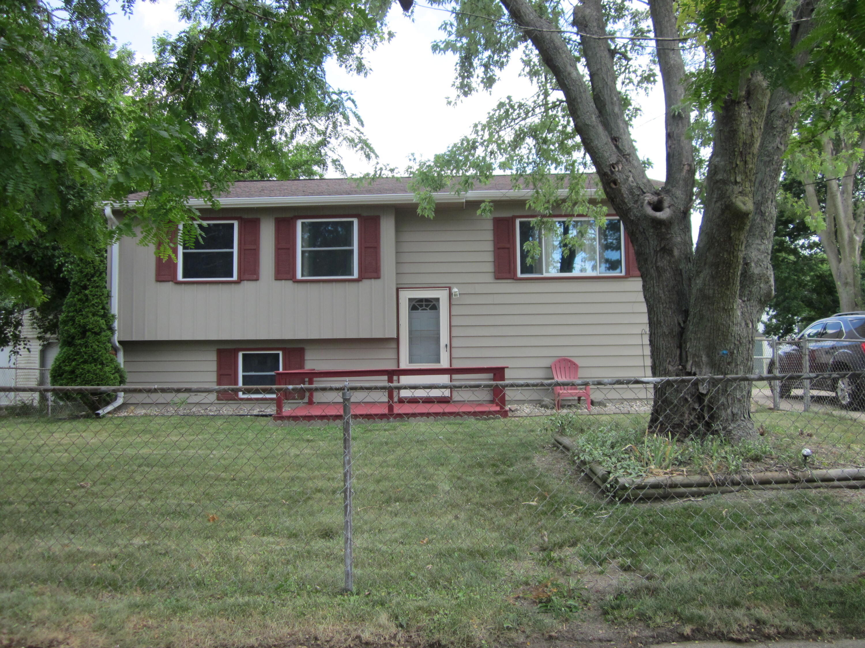 5829 Cheshire Street Portage MI 49002