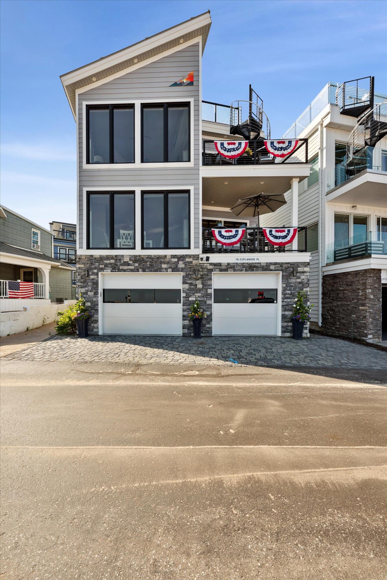 78 Esplanade Place South Haven MI 49090