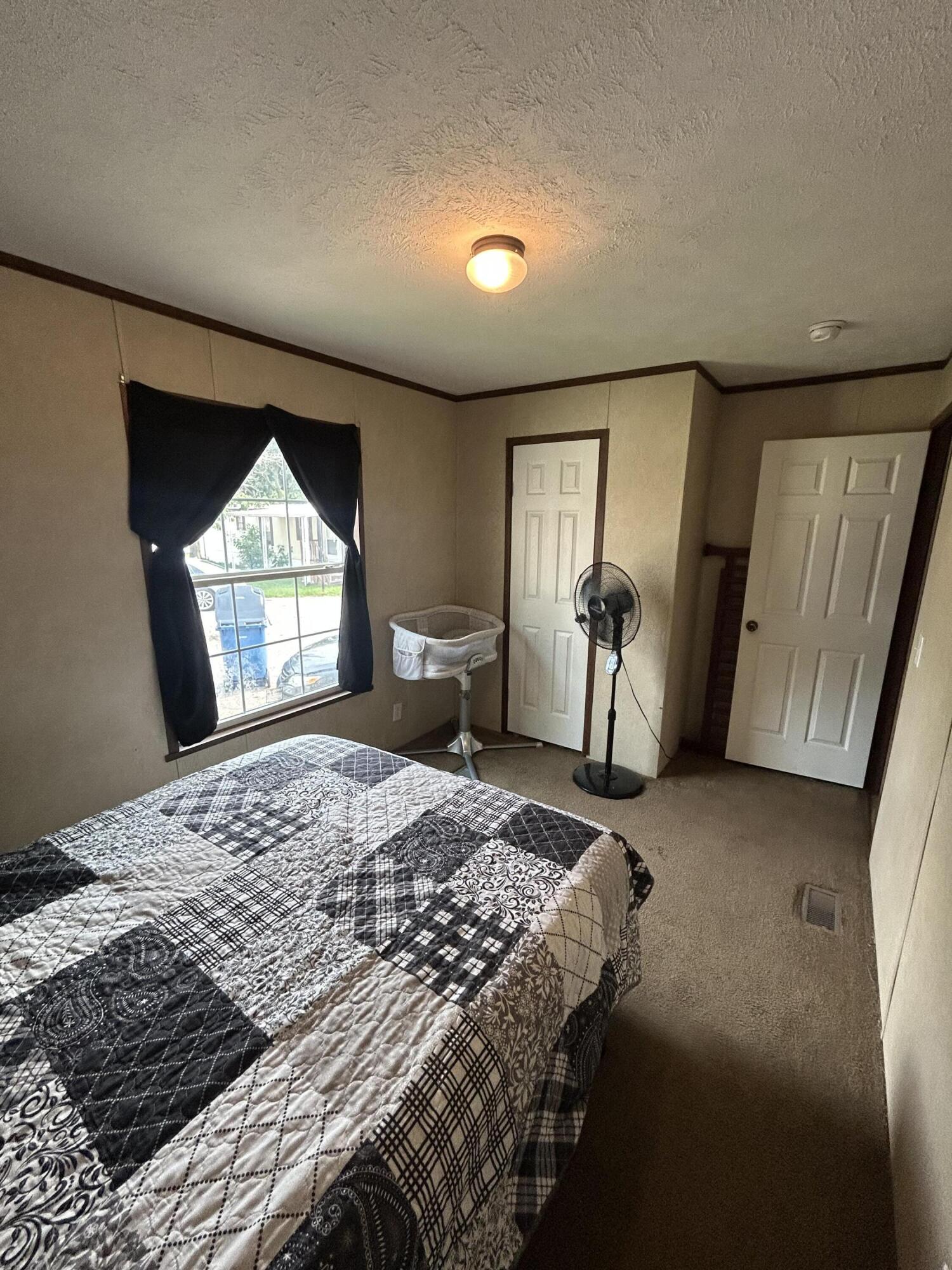 71 Southbrook Street SE Grand Rapids MI 49548