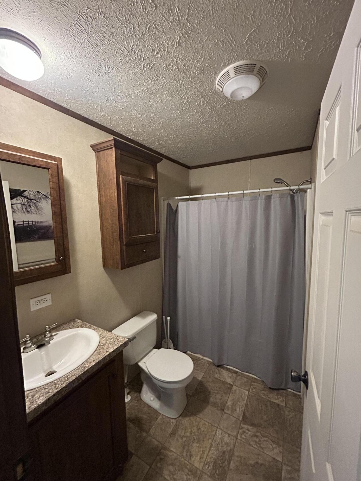 71 Southbrook Street SE Grand Rapids MI 49548