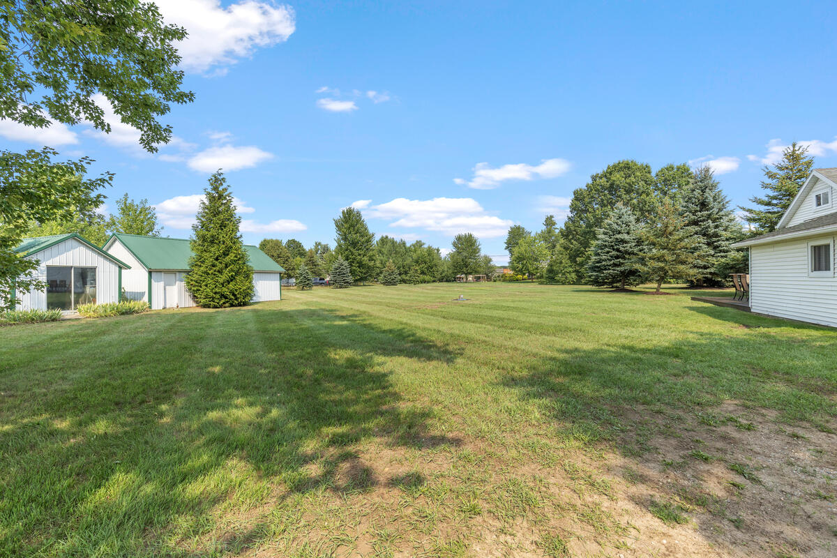10681 Fillmore Street Zeeland MI 49464