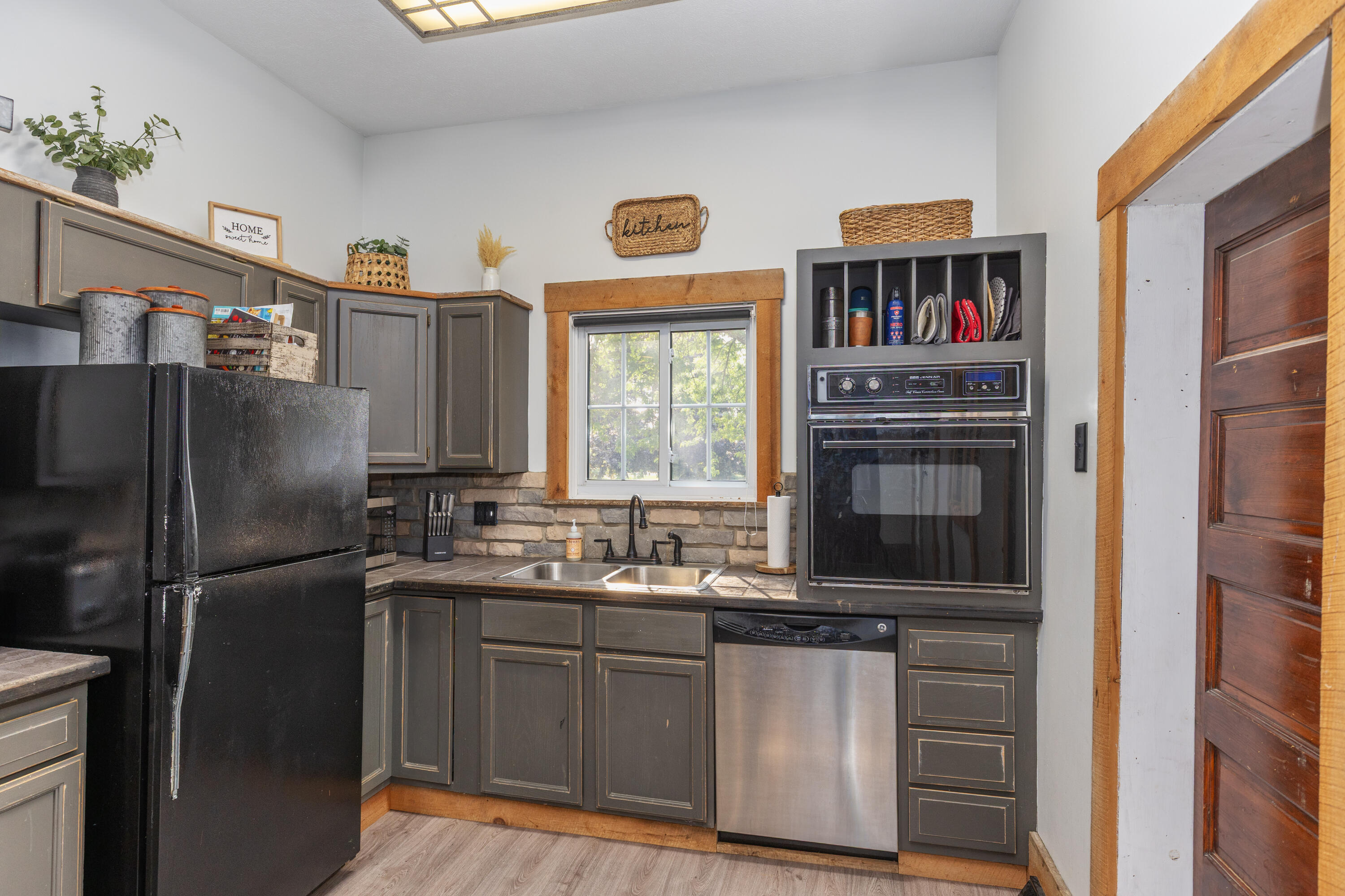 10681 Fillmore Street Zeeland MI 49464