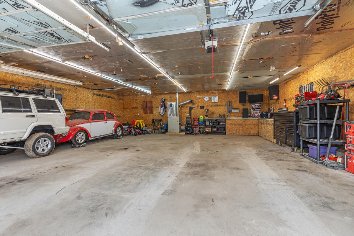 10681 Fillmore Street Zeeland MI 49464