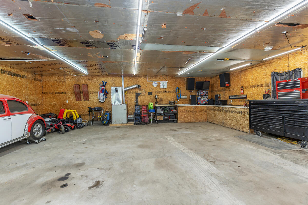 10681 Fillmore Street Zeeland MI 49464
