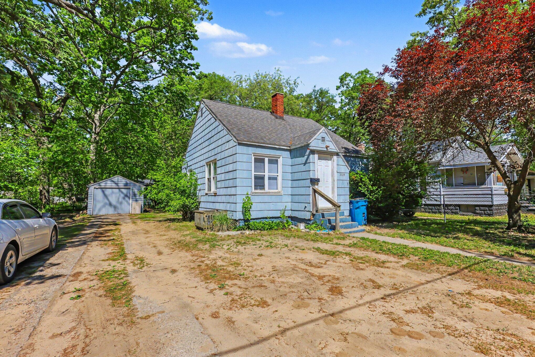 3329 Sanford Street Muskegon MI 49444