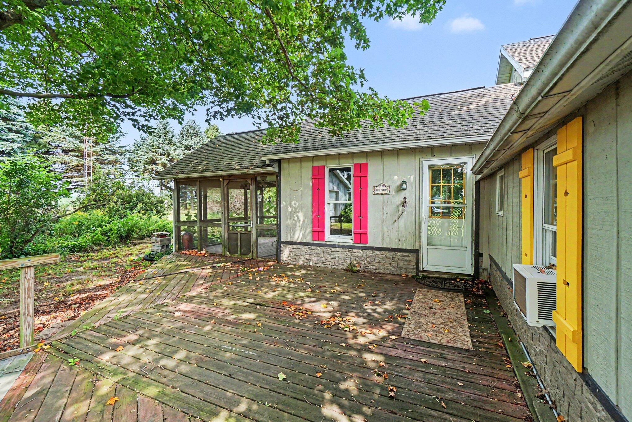 28598 68th Street Covert MI 49043