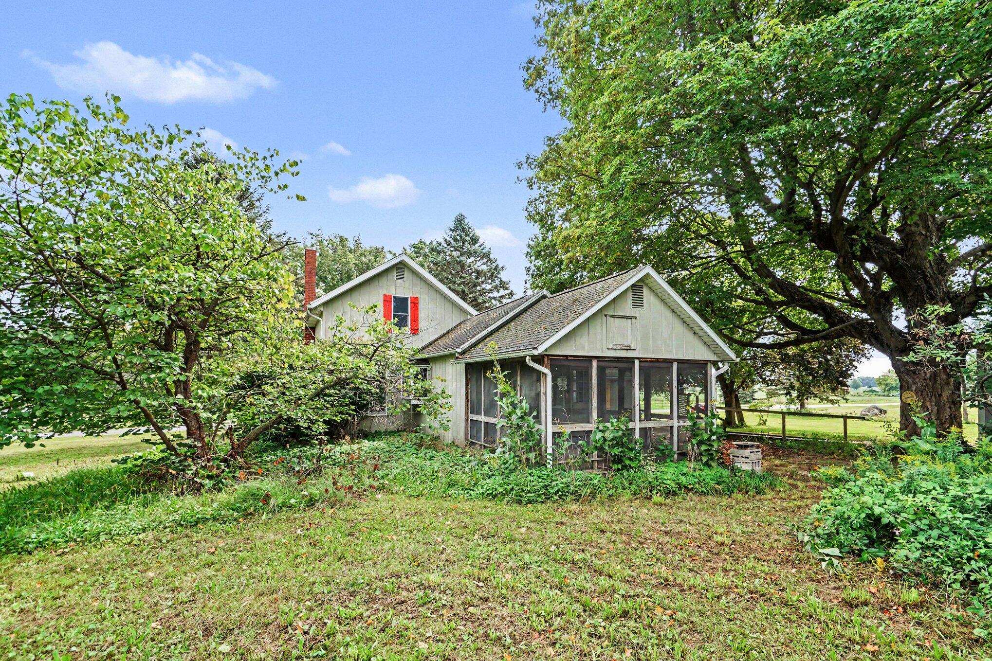 28598 68th Street Covert MI 49043