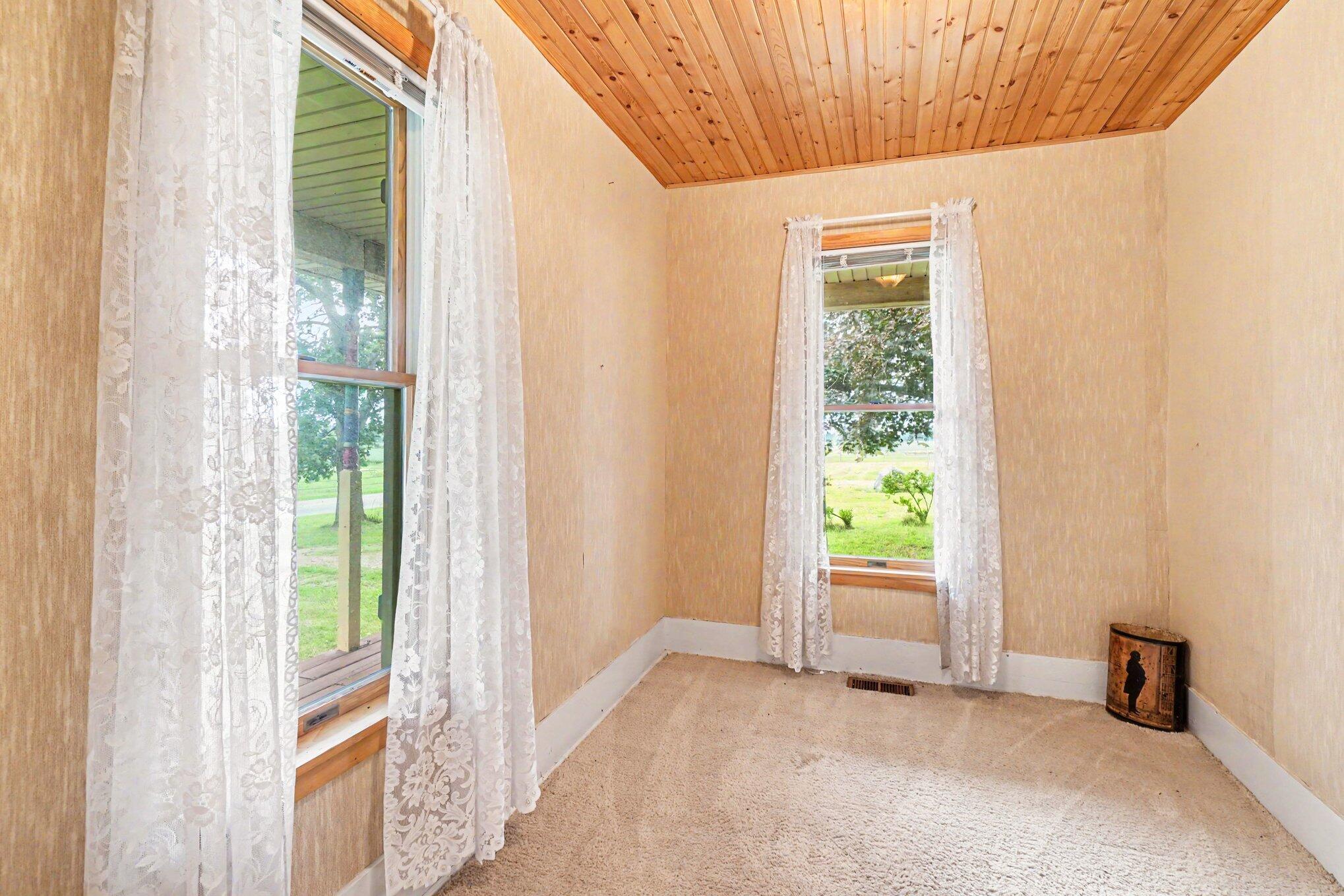 28598 68th Street Covert MI 49043