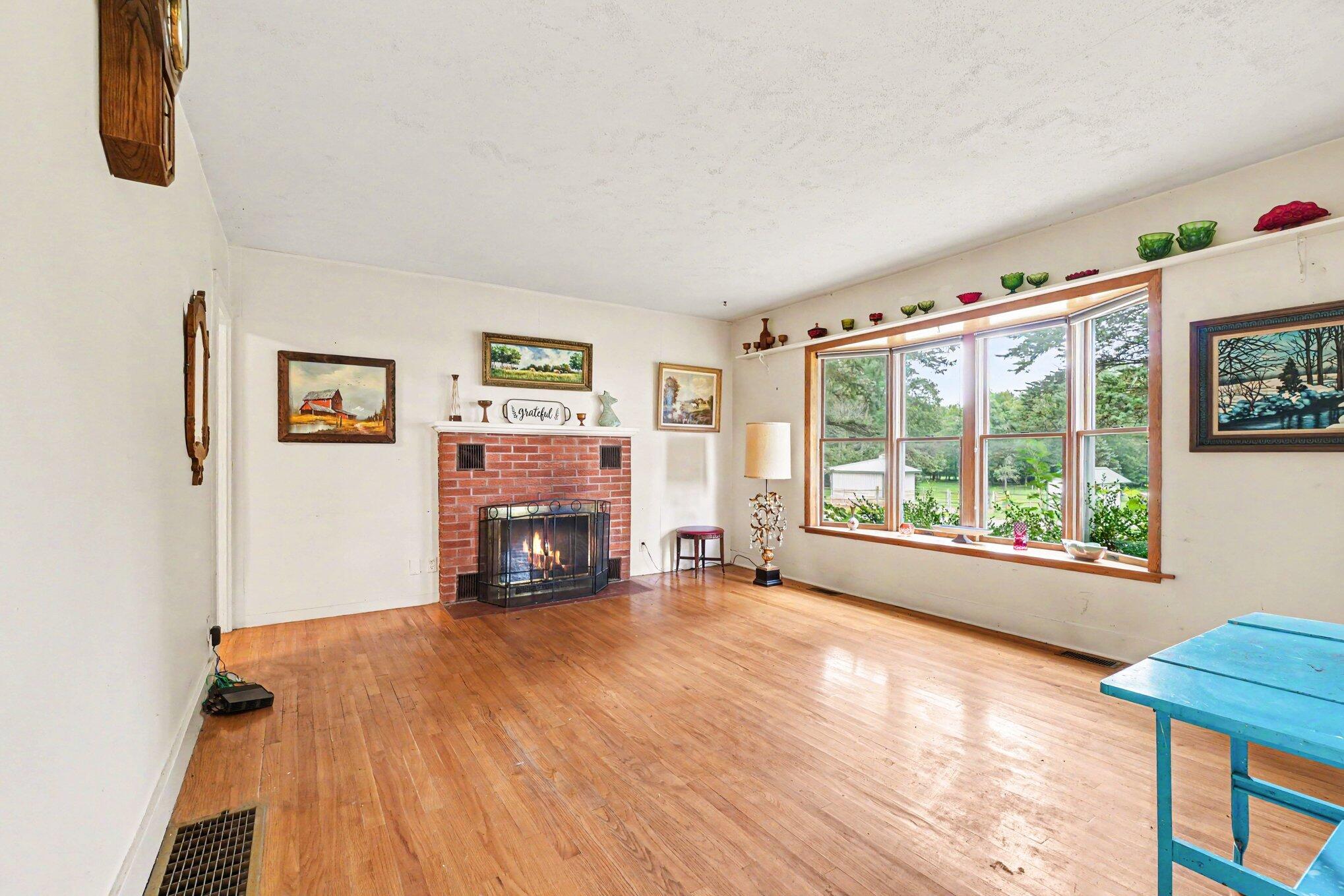 28598 68th Street Covert MI 49043