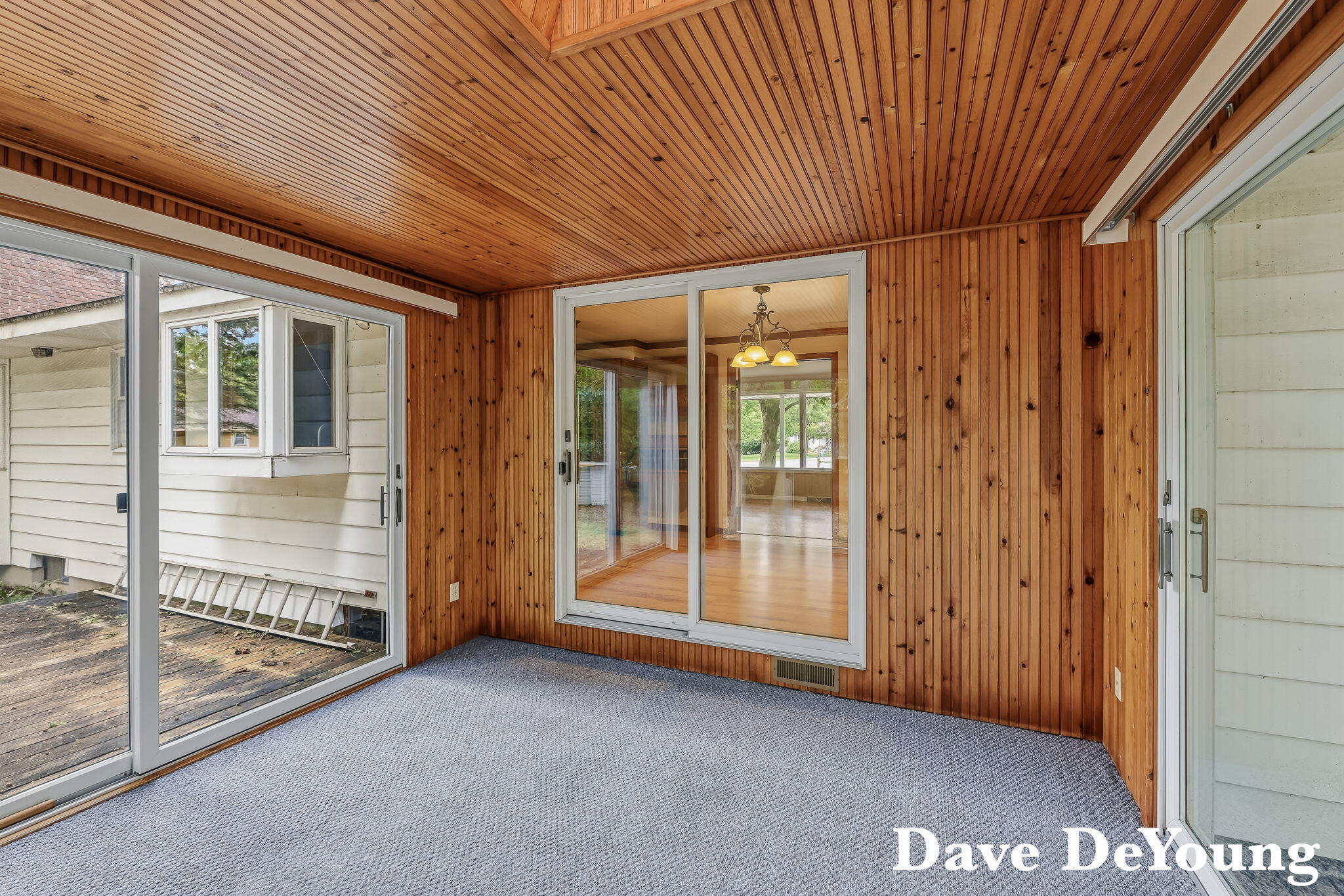 212 159th Avenue Holland MI 49424