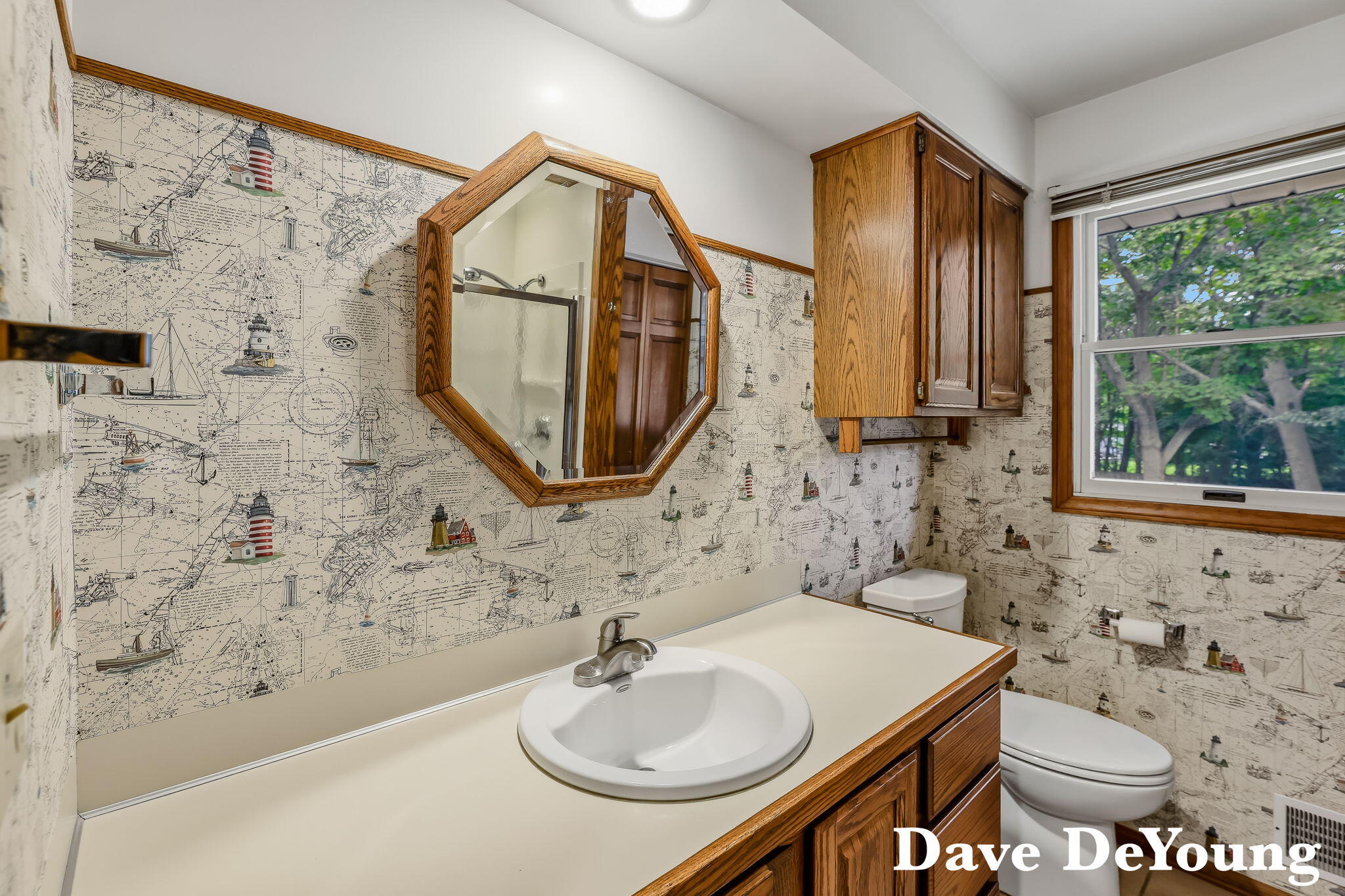 212 159th Avenue Holland MI 49424