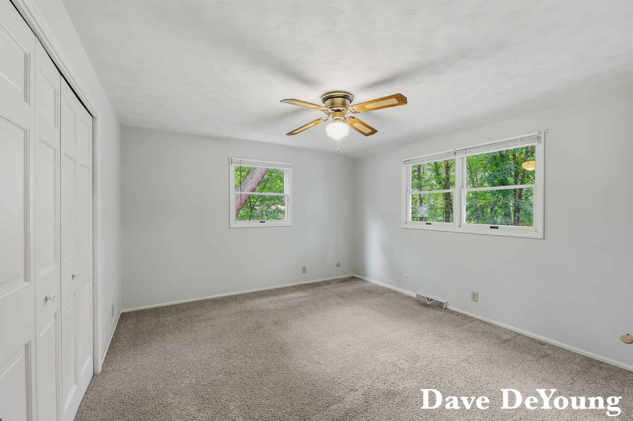212 159th Avenue Holland MI 49424