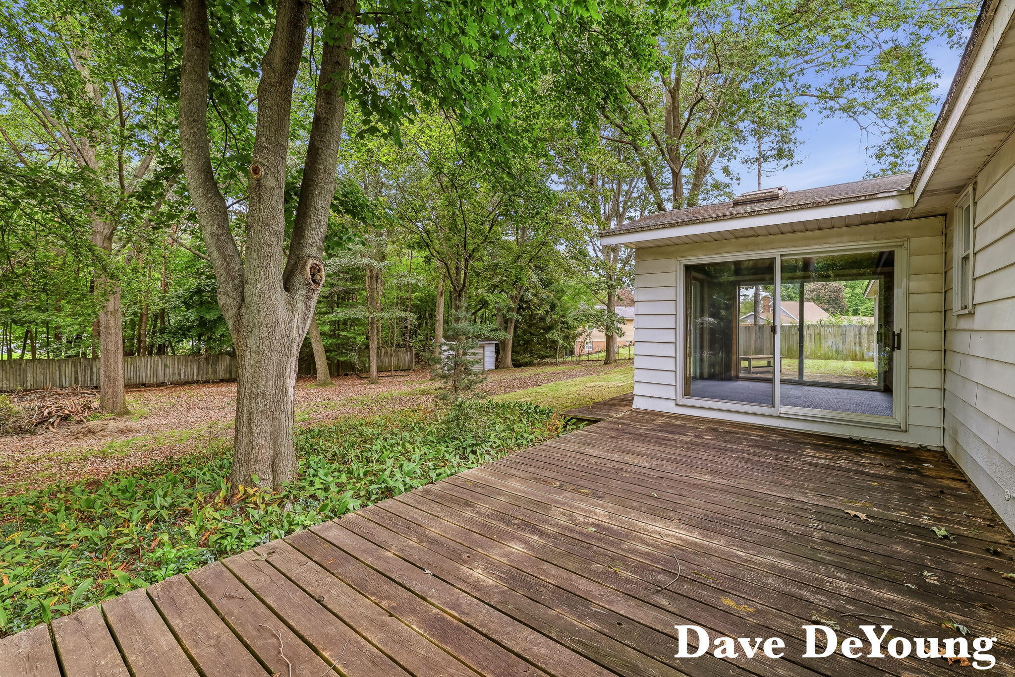 212 159th Avenue Holland MI 49424