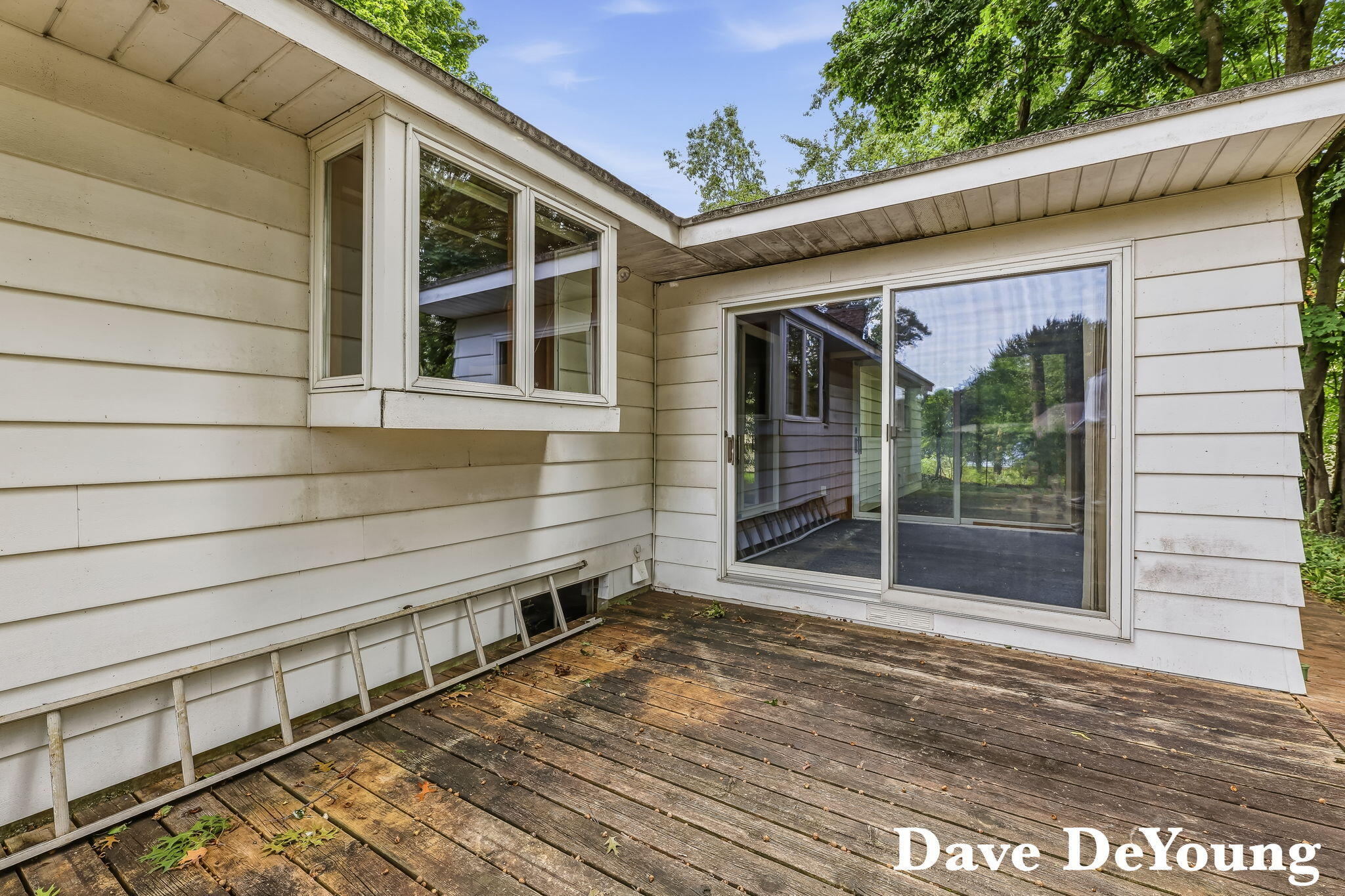 212 159th Avenue Holland MI 49424