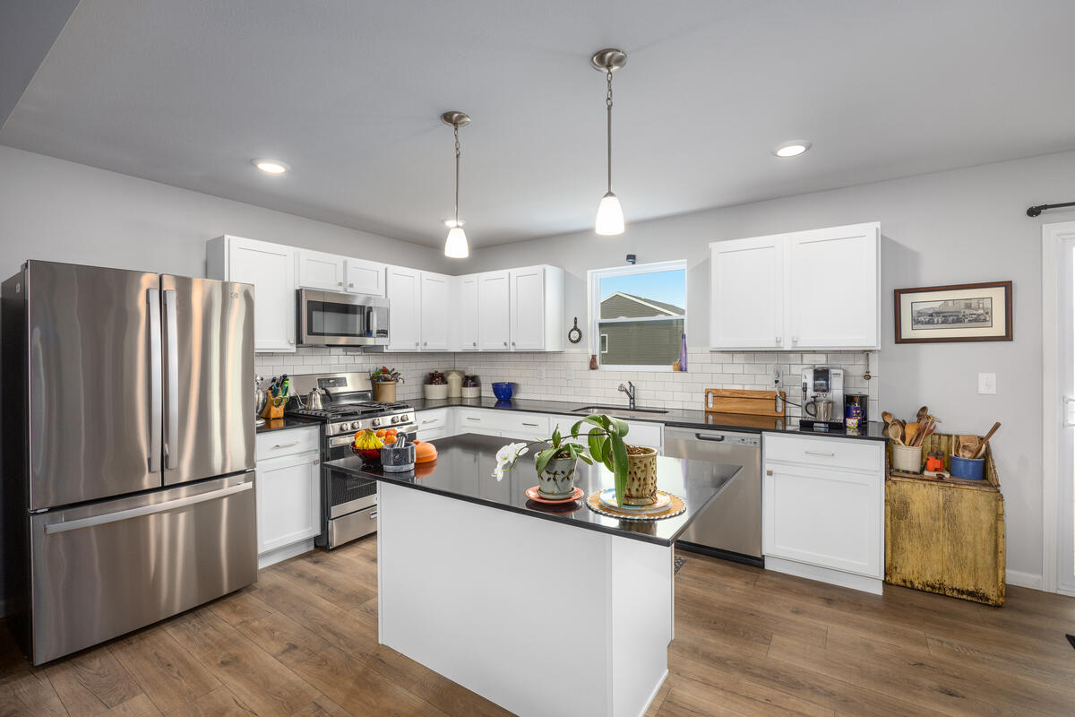 13662 Oasis Avenue Holland MI 49424