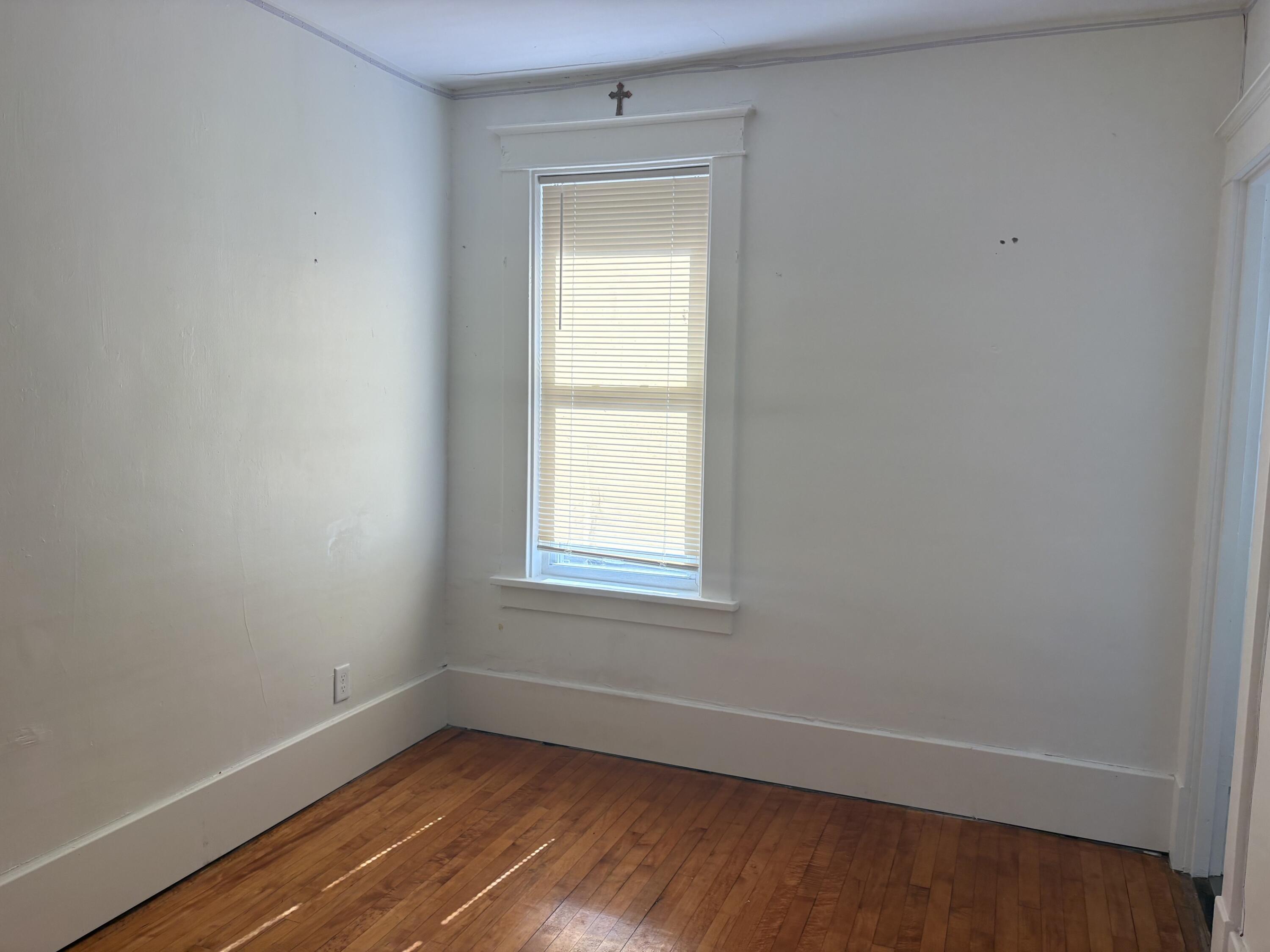 1505 7th Street Muskegon MI 49441