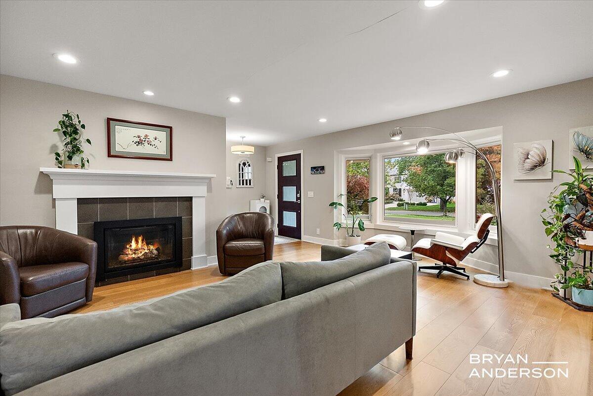2504 Beechwood Drive SE East Grand Rapids MI 49506
