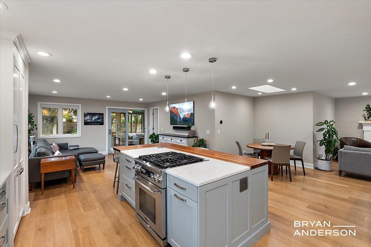 2504 Beechwood Drive SE East Grand Rapids MI 49506