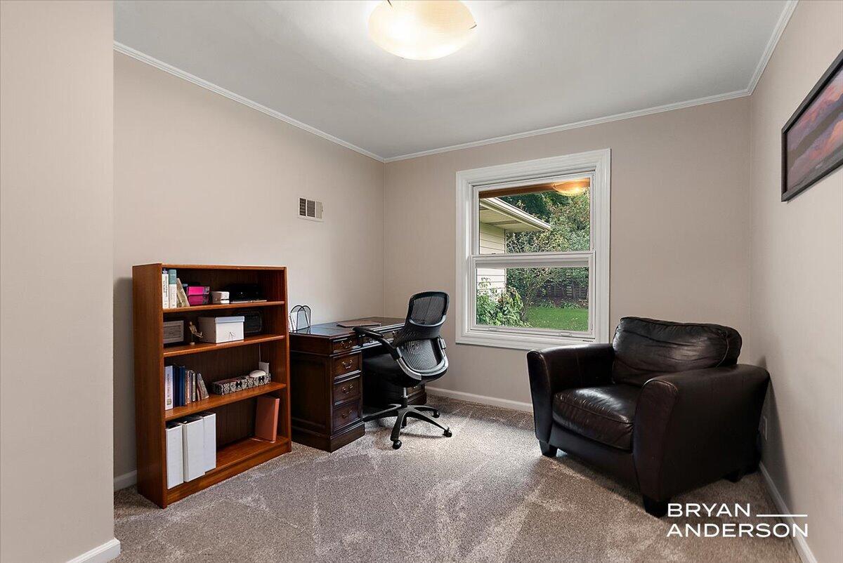 2504 Beechwood Drive SE East Grand Rapids MI 49506