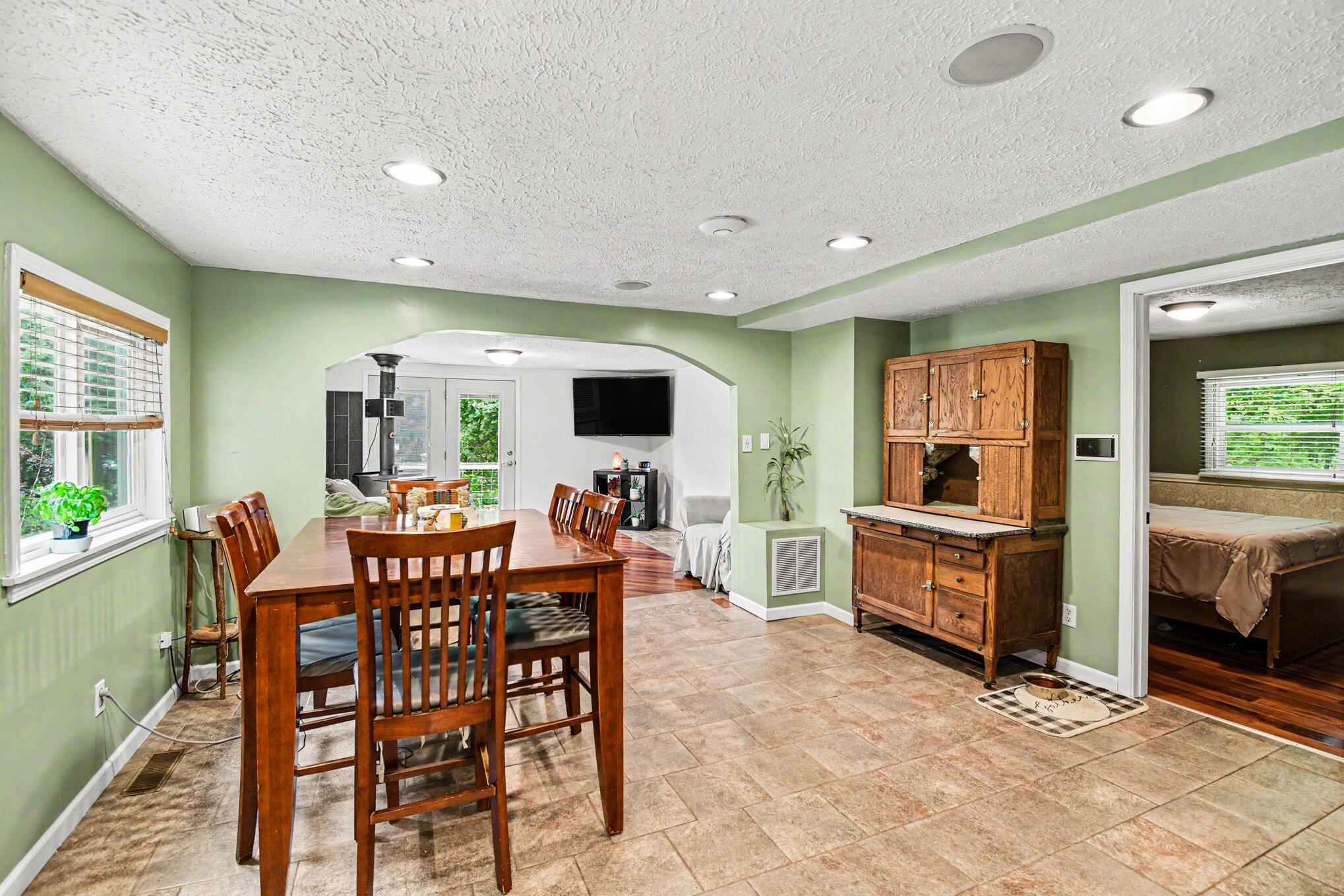 4477 104th Avenue Allegan MI 49010