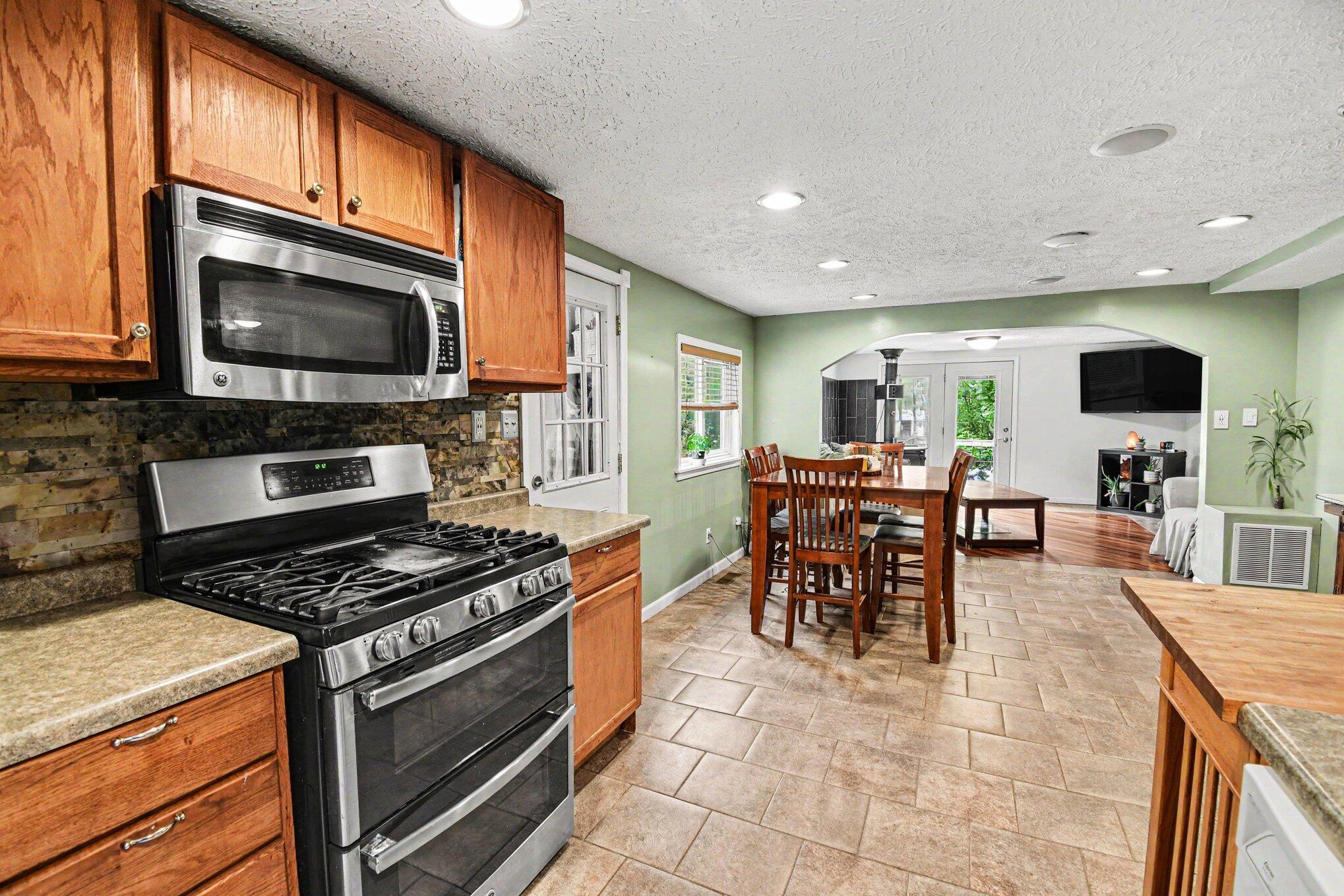 4477 104th Avenue Allegan MI 49010