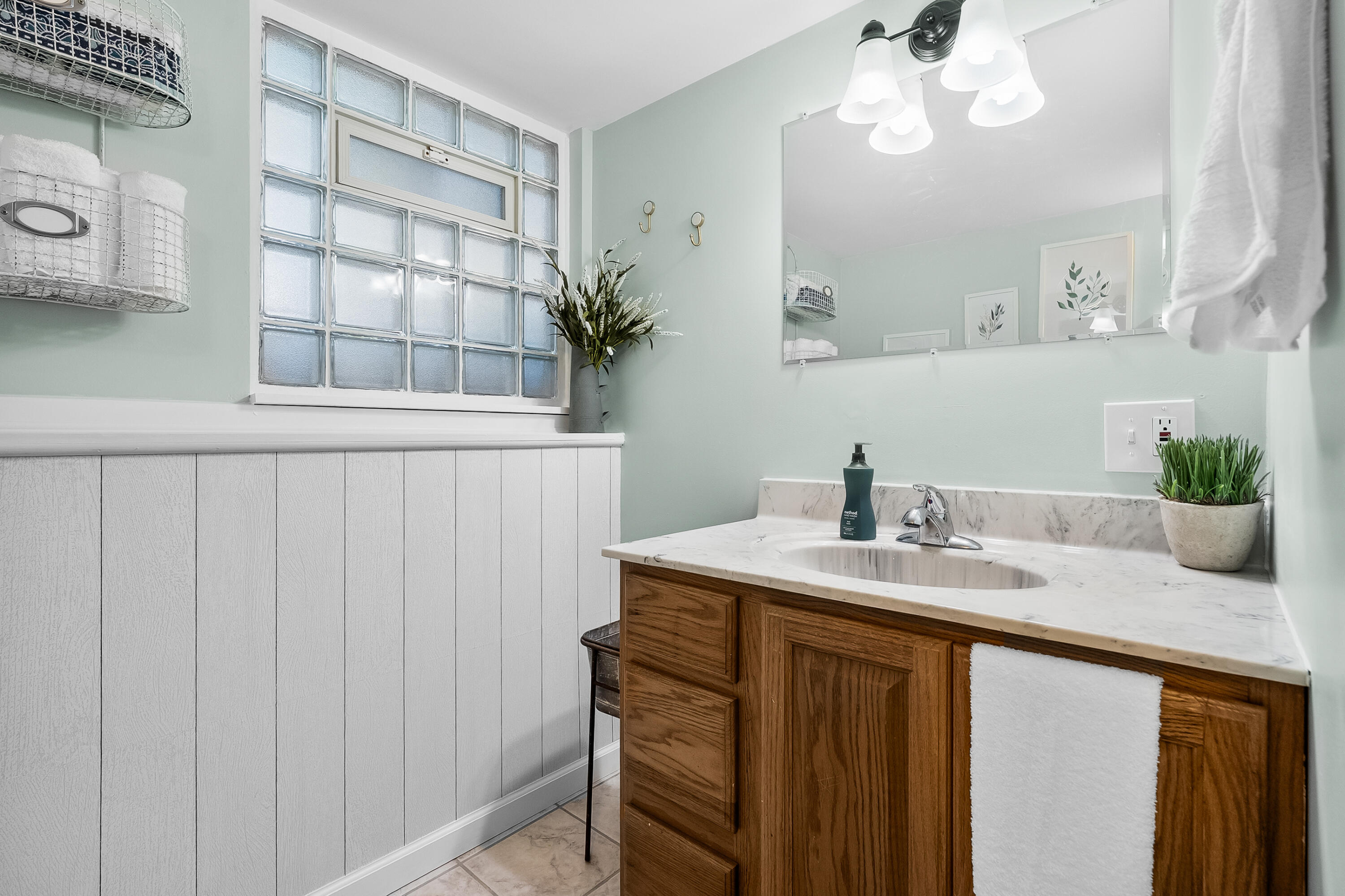1431 Edington Street Portage MI 49024