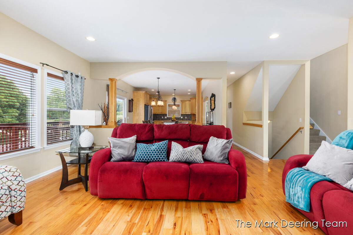 3127 Royal Hannah Drive NE Rockford MI 49341