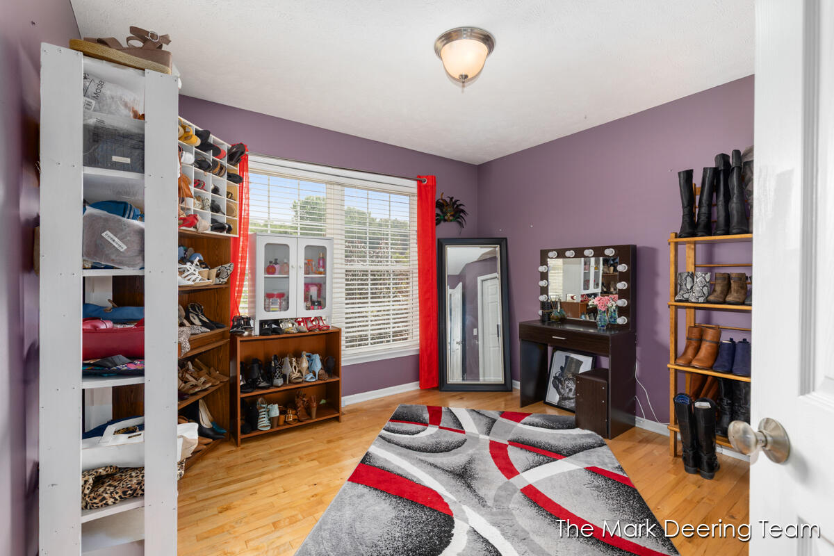 3127 Royal Hannah Drive NE Rockford MI 49341