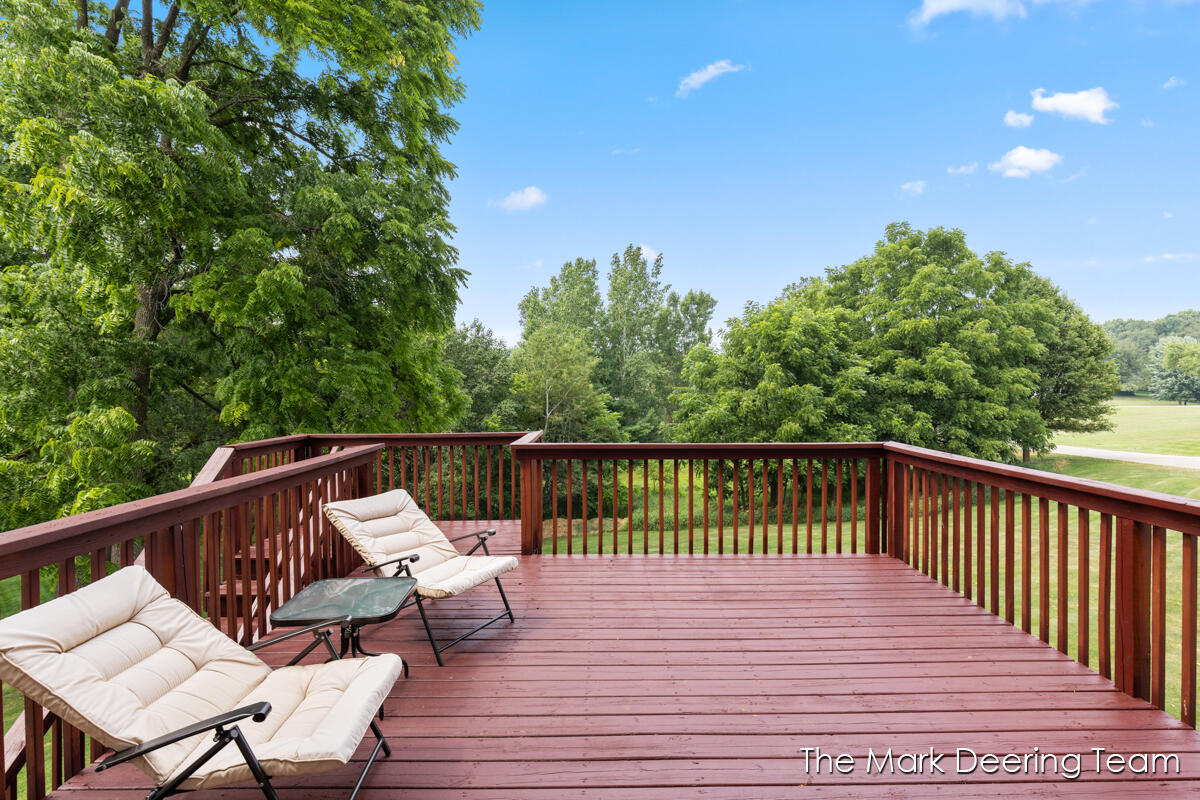 3127 Royal Hannah Drive NE Rockford MI 49341
