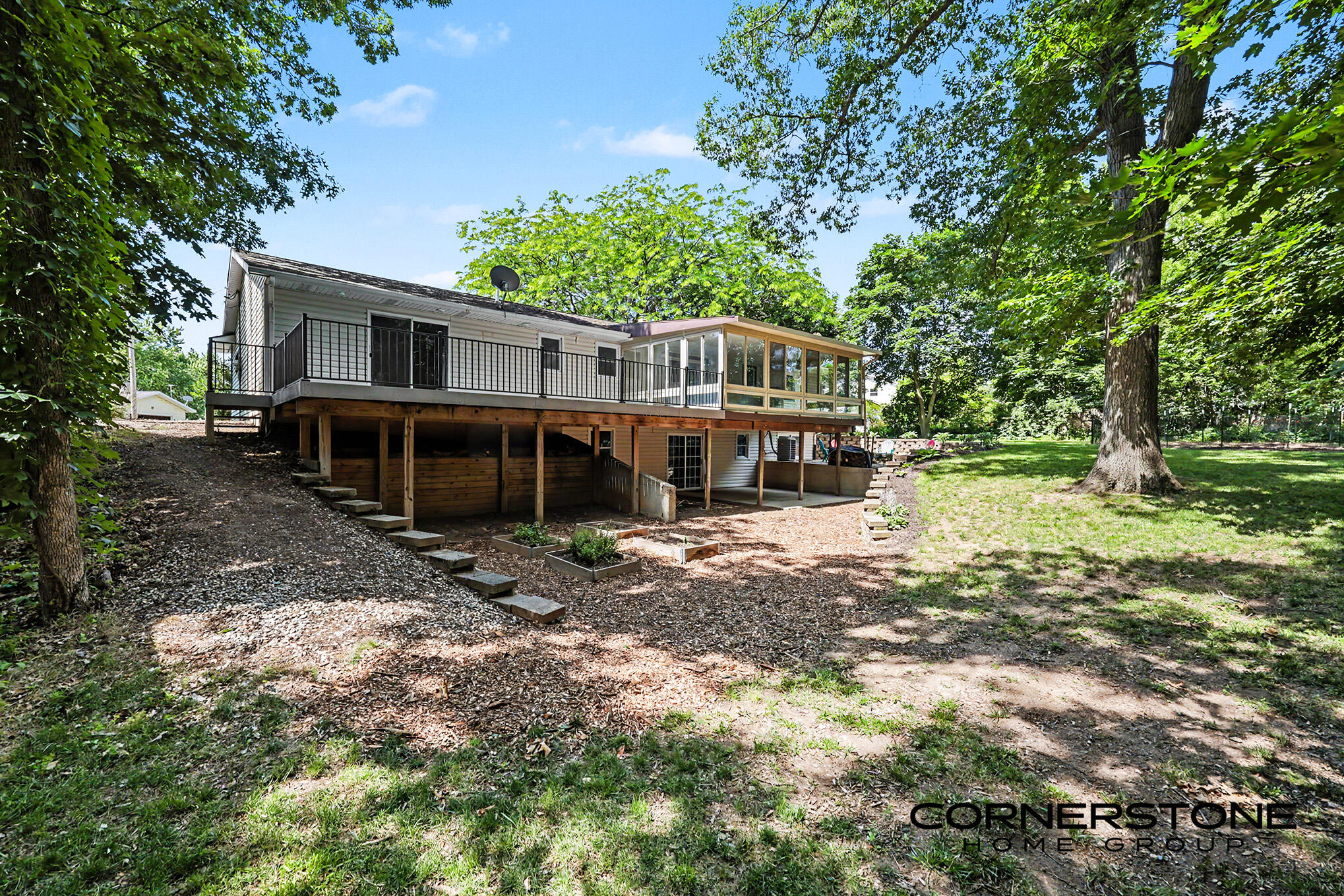 4778 Countryside Drive NE Grand Rapids MI 49525
