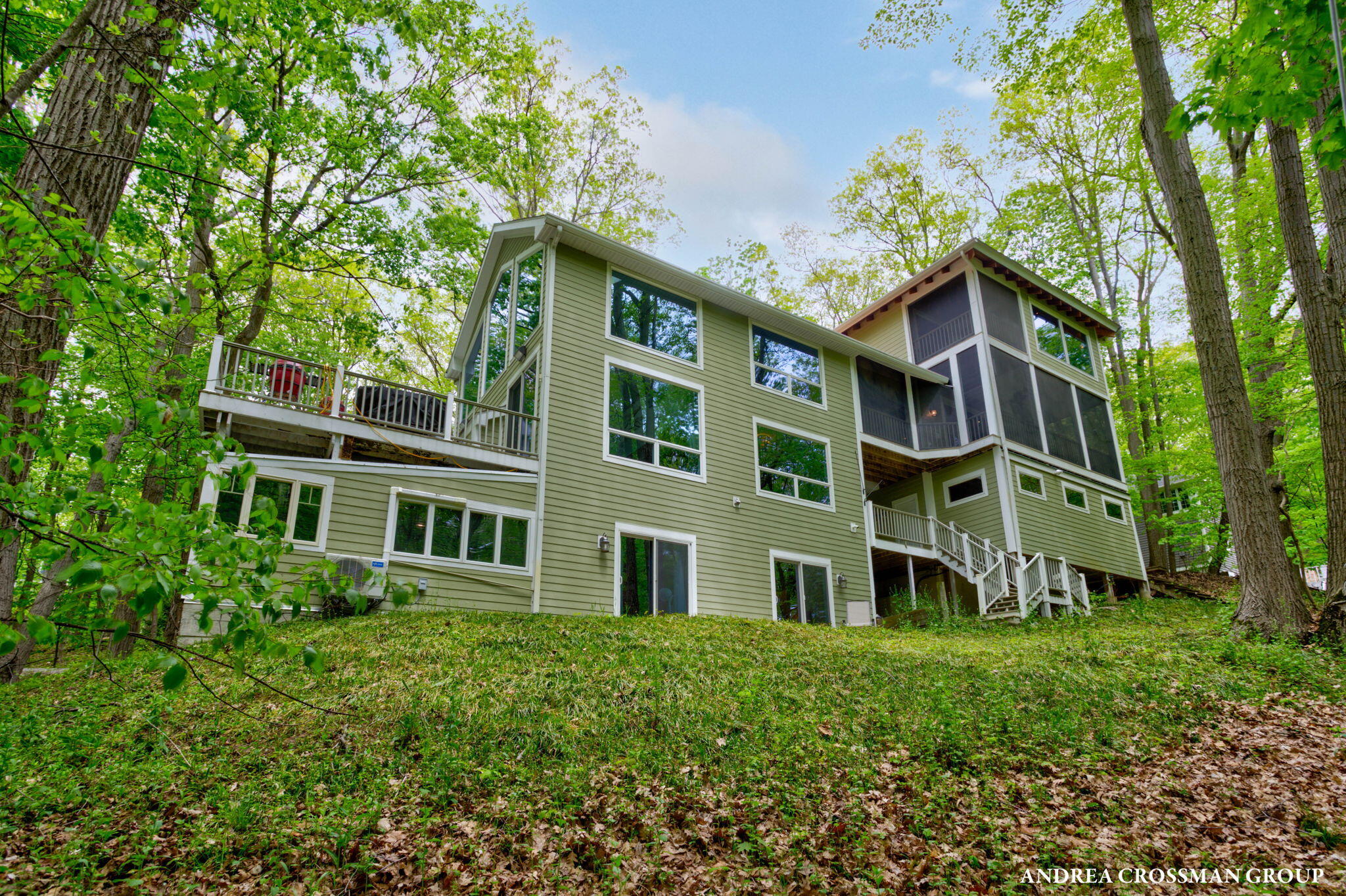 17300 Trillium Ridge West Olive MI 49460