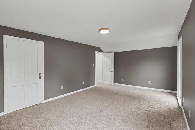 937 W Giles Road Muskegon MI 49445