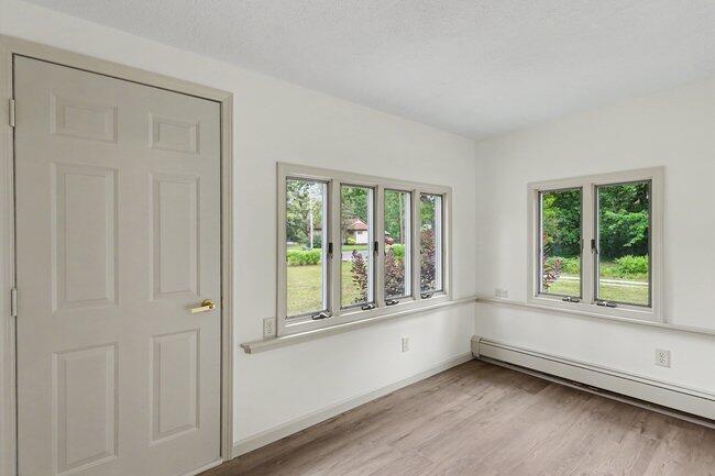 937 W Giles Road Muskegon MI 49445