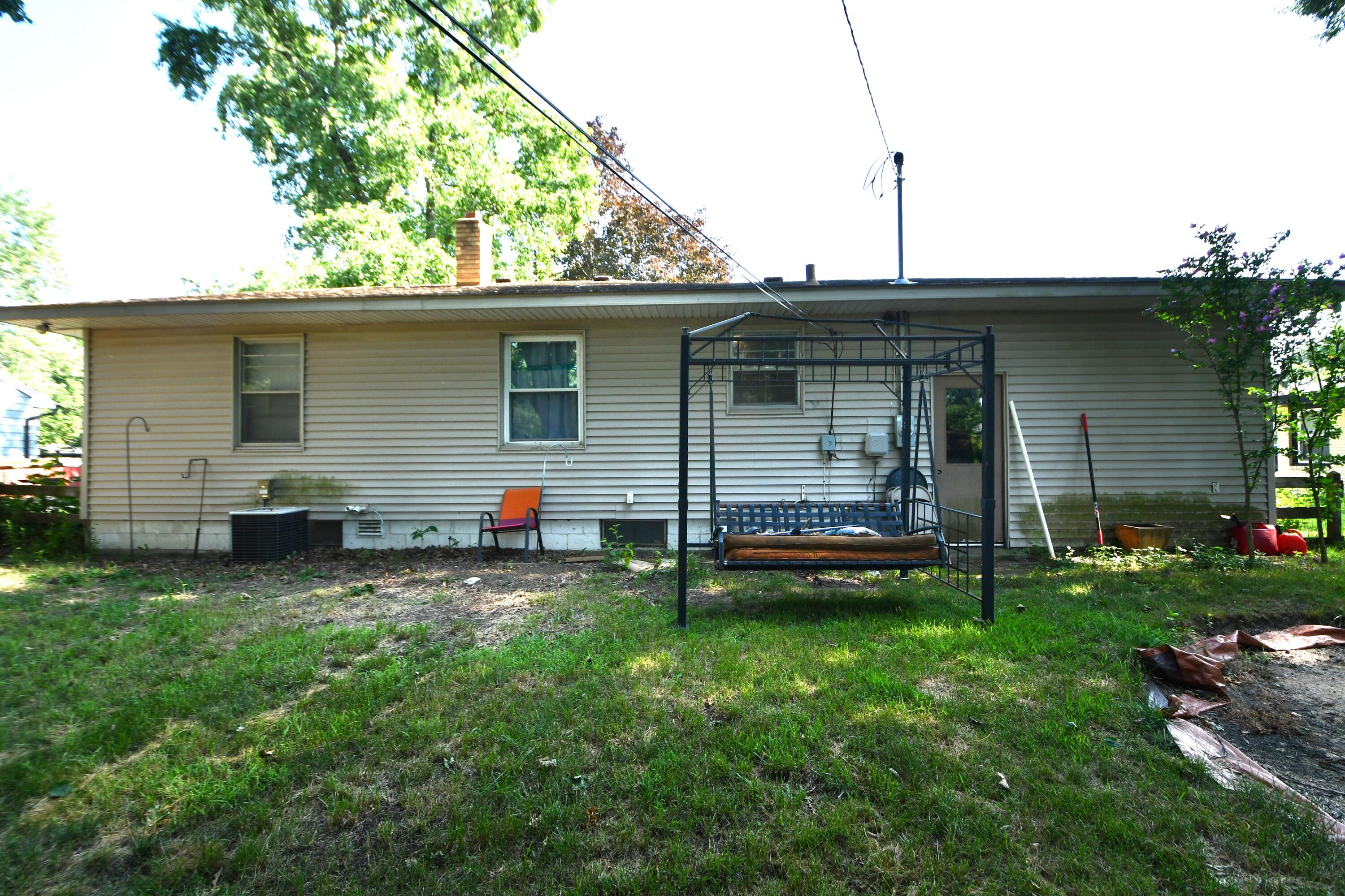 233 Hunter Drive Benton Harbor MI 49022