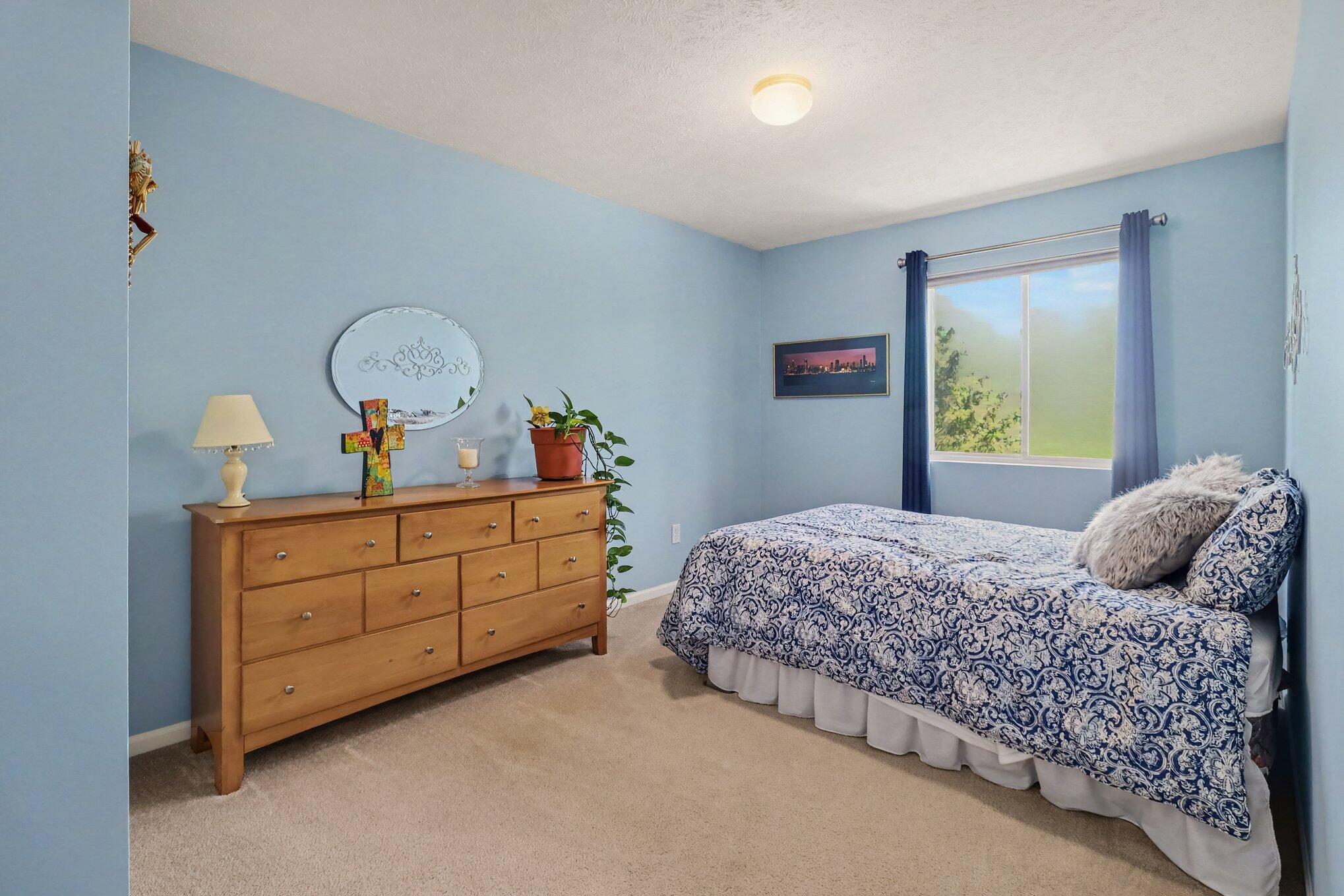 3910 Avery Drive NW Grand Rapids MI 49534