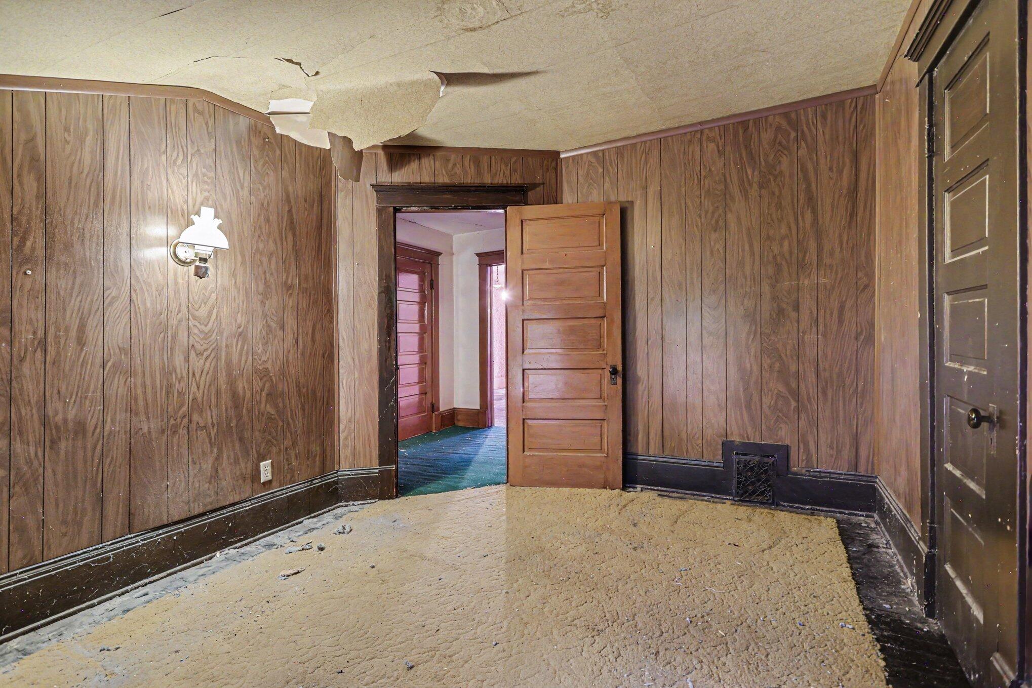 709 Egleston Avenue Kalamazoo MI 49001