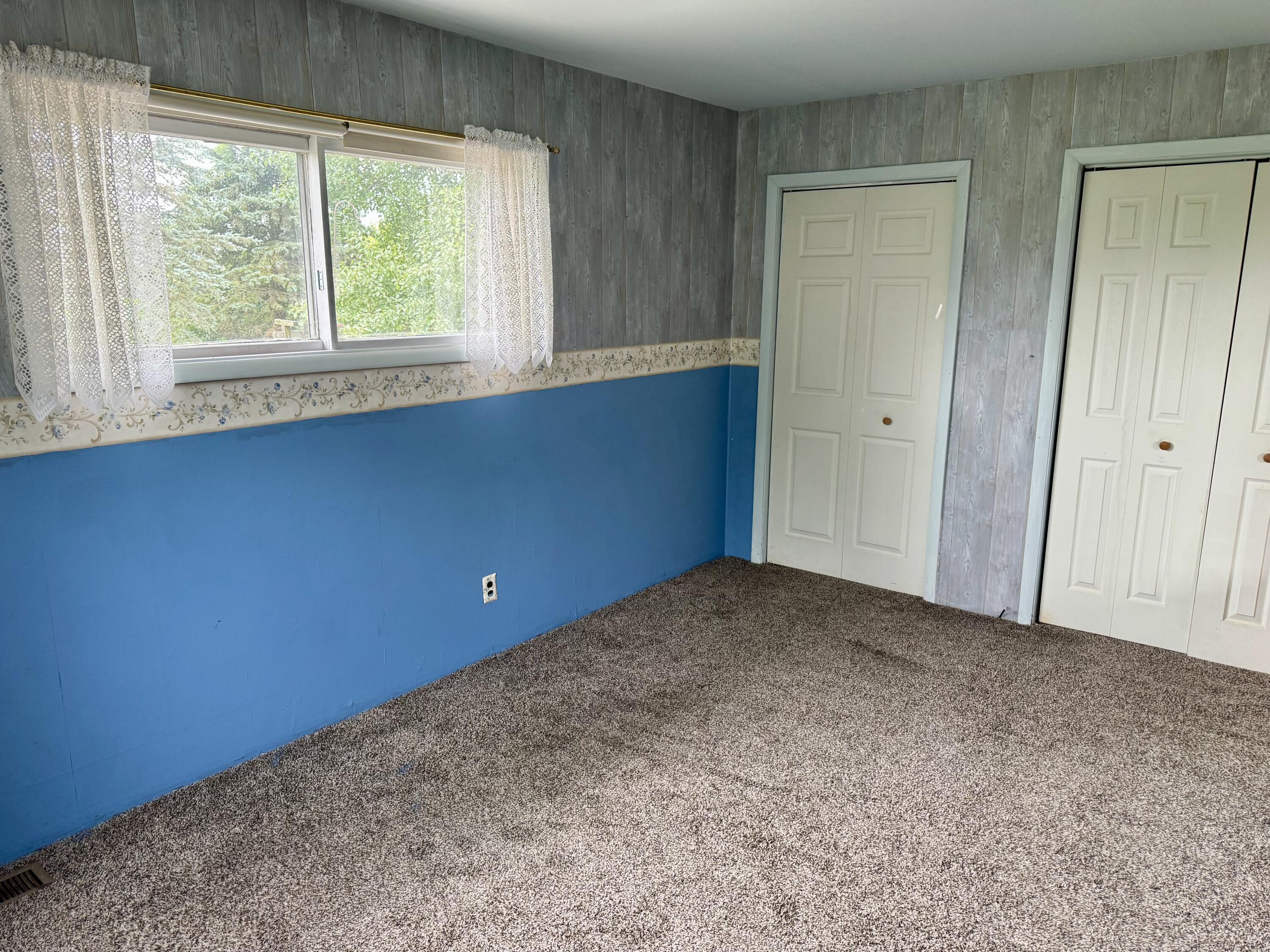 6352 Gavin Lake Avenue NE Rockford MI 49341