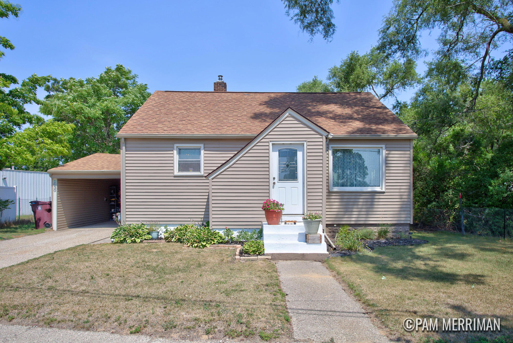 1630 Evanston Avenue Muskegon MI 49442