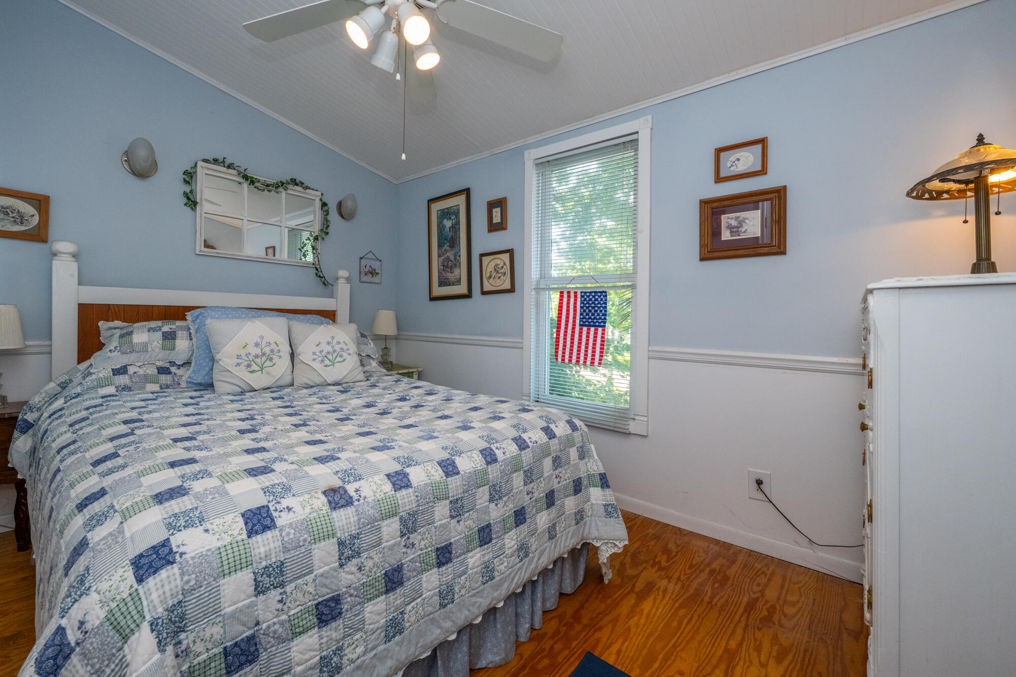 7830 Pear Coloma MI 49038