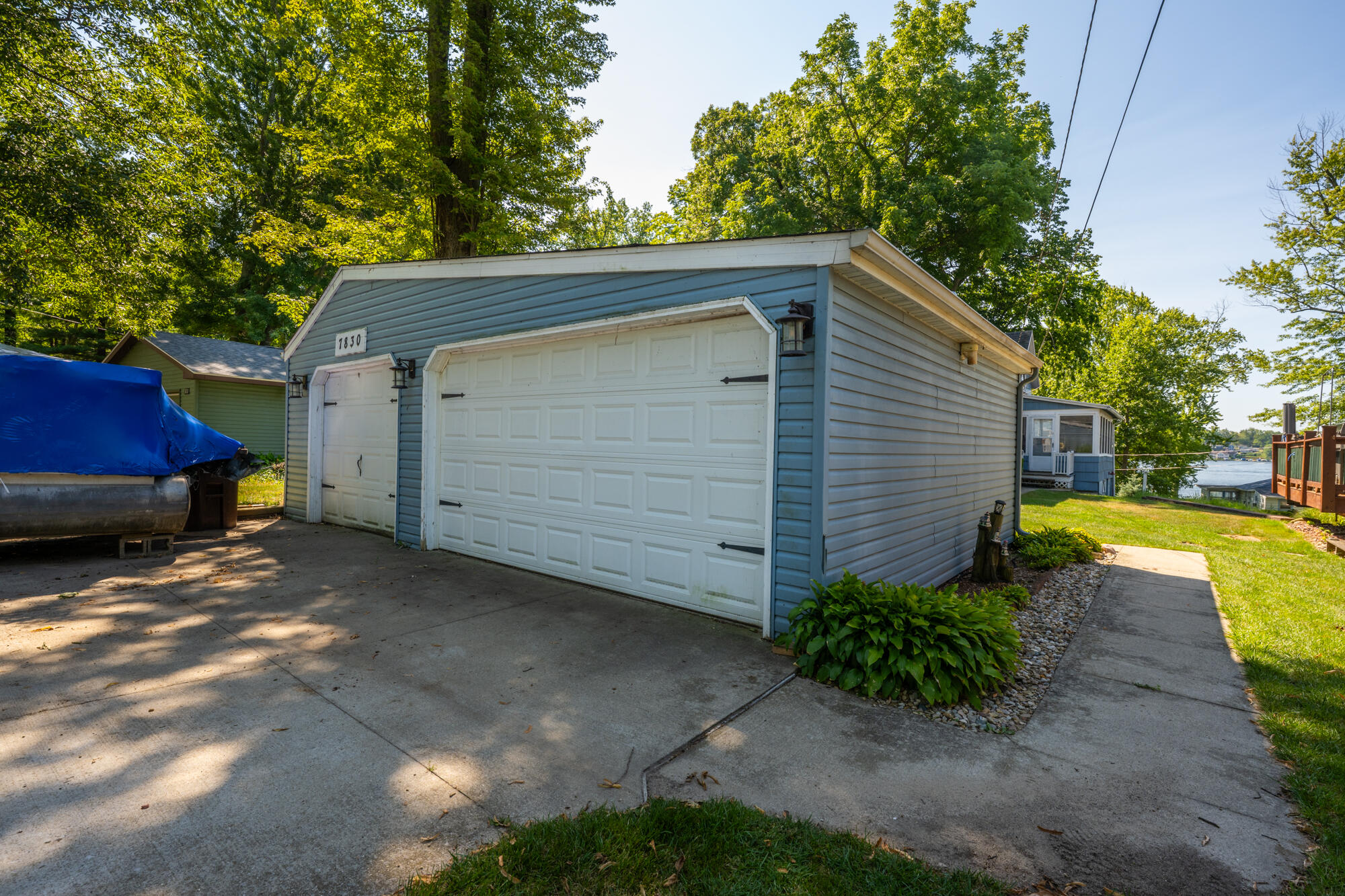 7830 Pear Coloma MI 49038