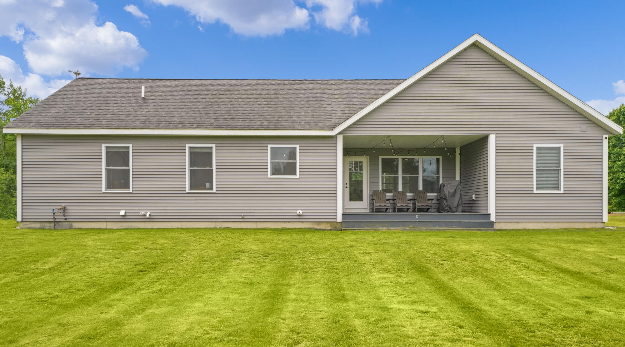 11839 Fillmore Street West Olive MI 49460