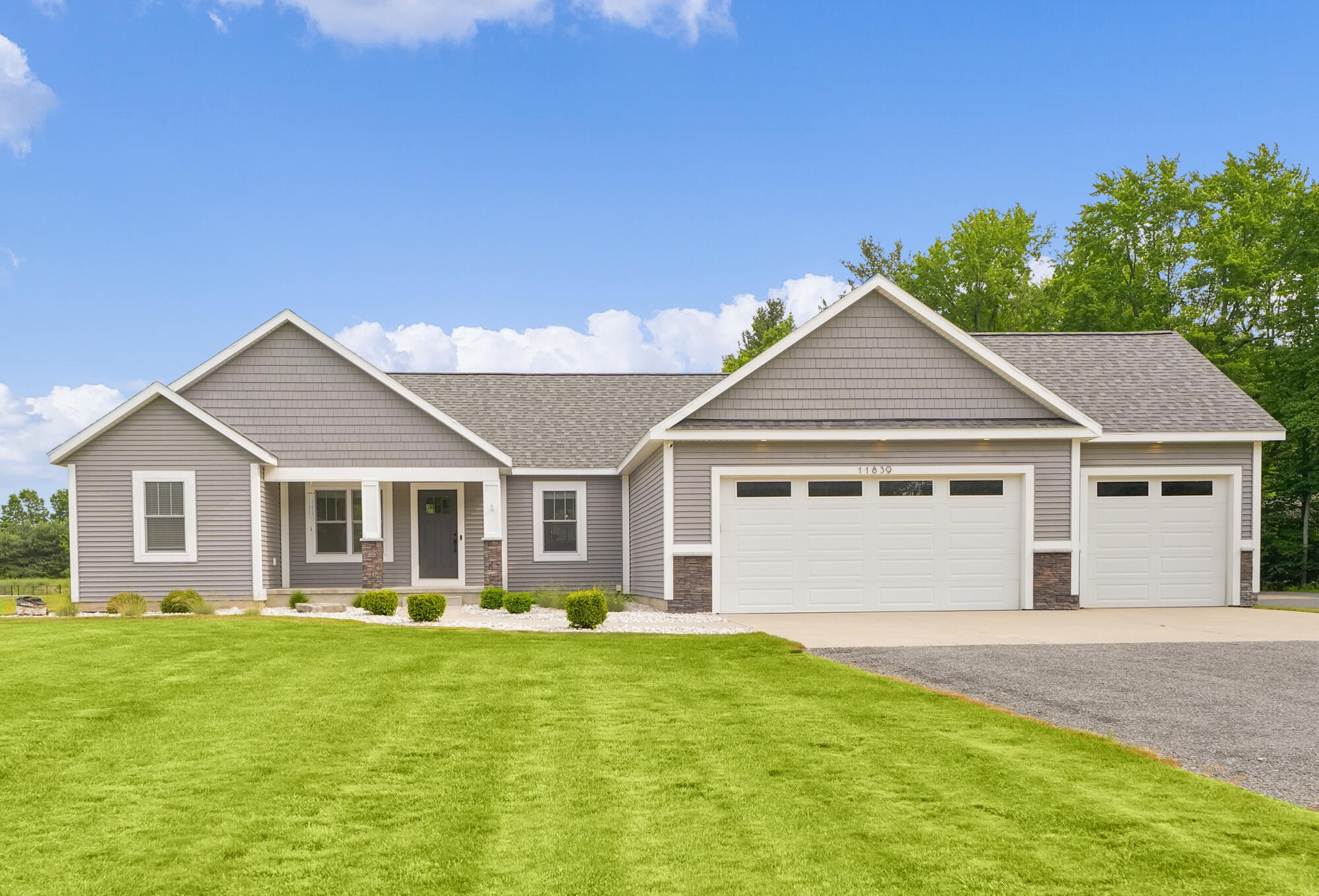 11839 Fillmore Street West Olive MI 49460