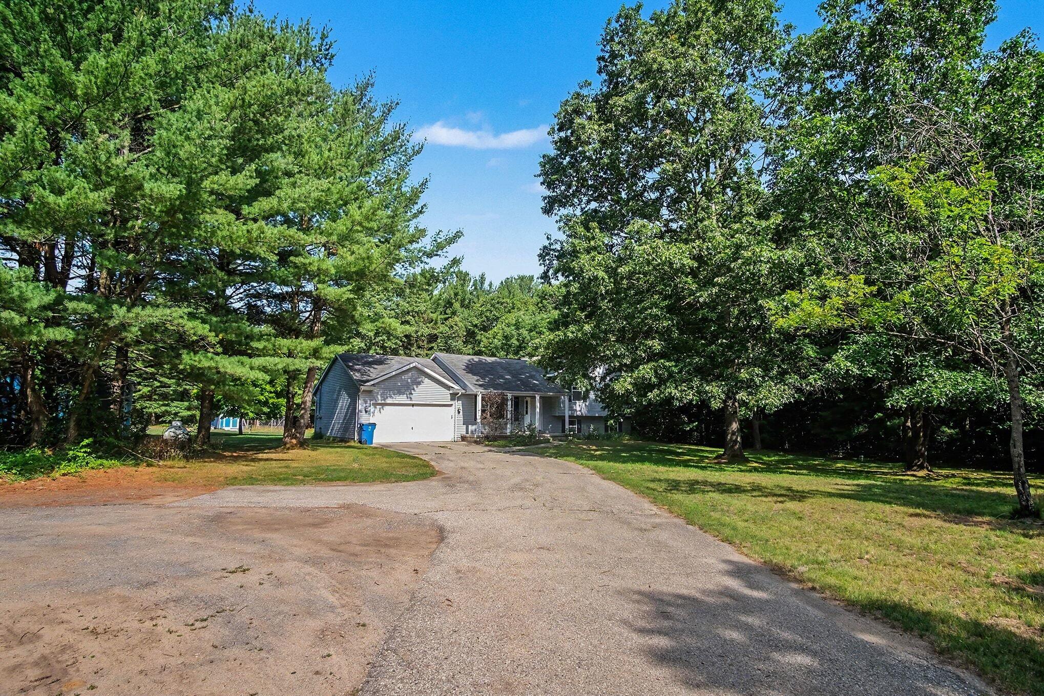1918 43rd Street Allegan MI 49010