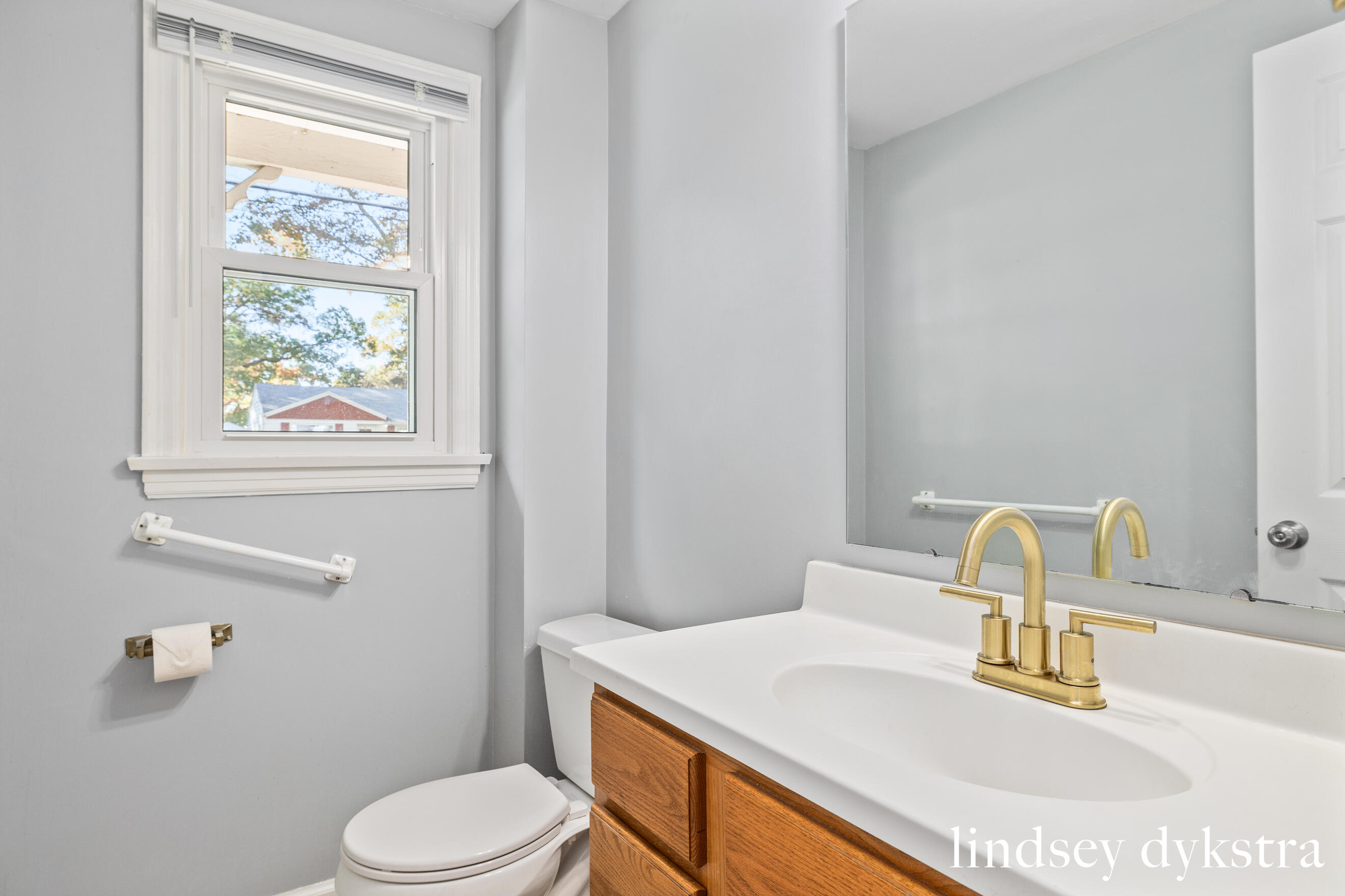 1842 Diamond Avenue NE Grand Rapids MI 49505